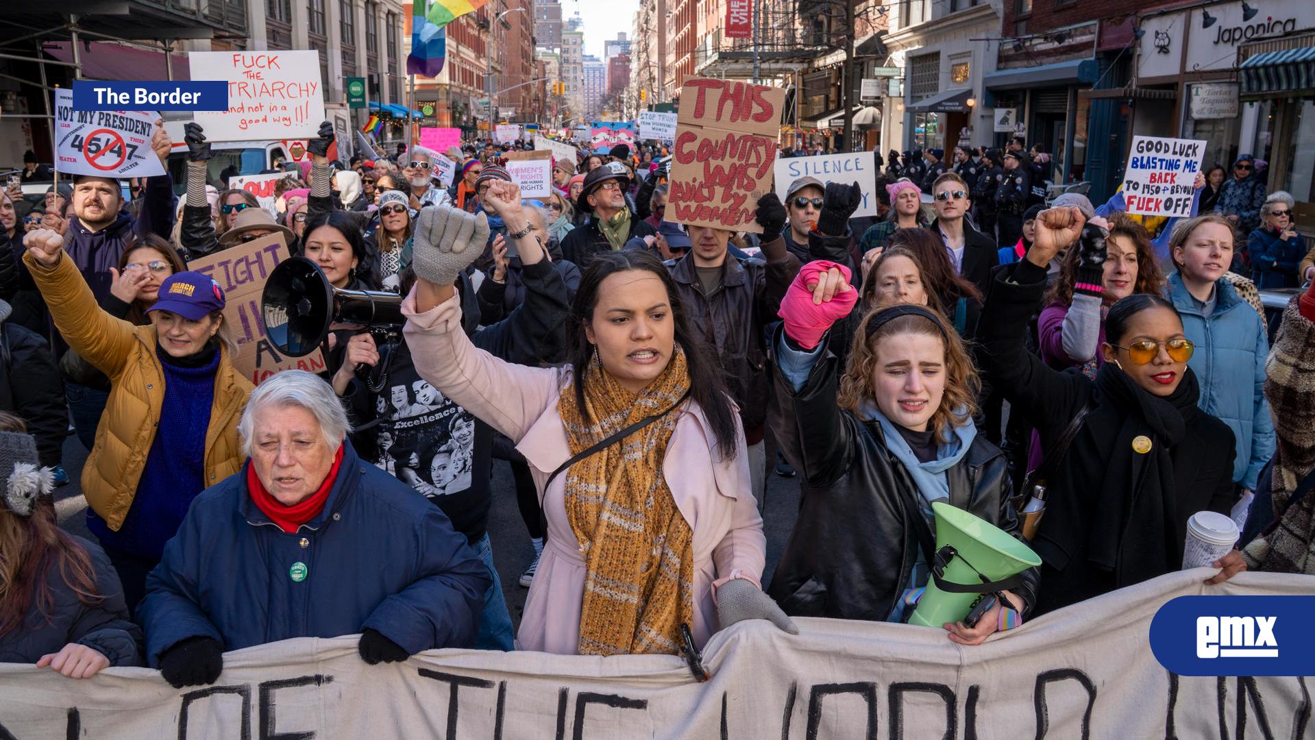 EMX-Consignas-contra-Trump-dominan-las-manifestaciones-del-Día-de-la-Mujer-en-EE.UU.