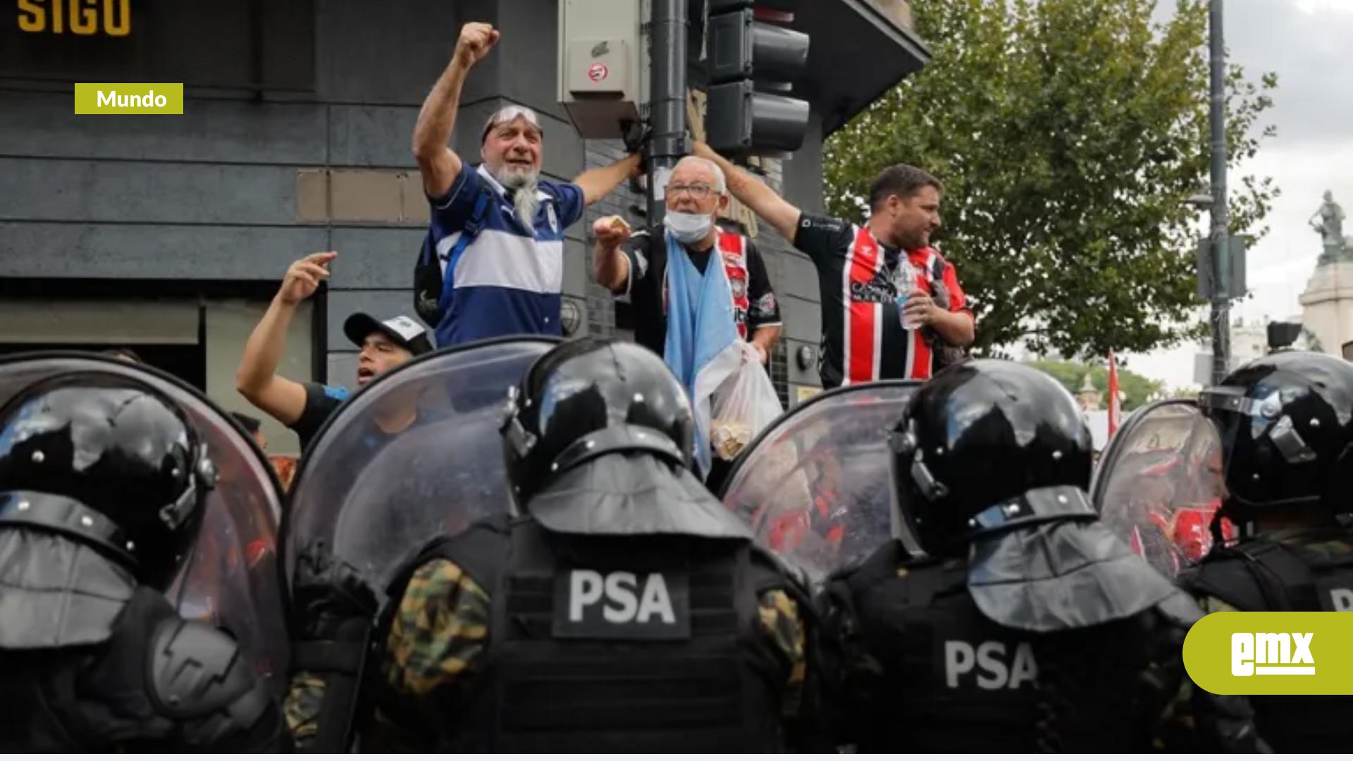 EMX-Una protesta de jubilados argentinos desata la mayor represión del Gobierno de Milei