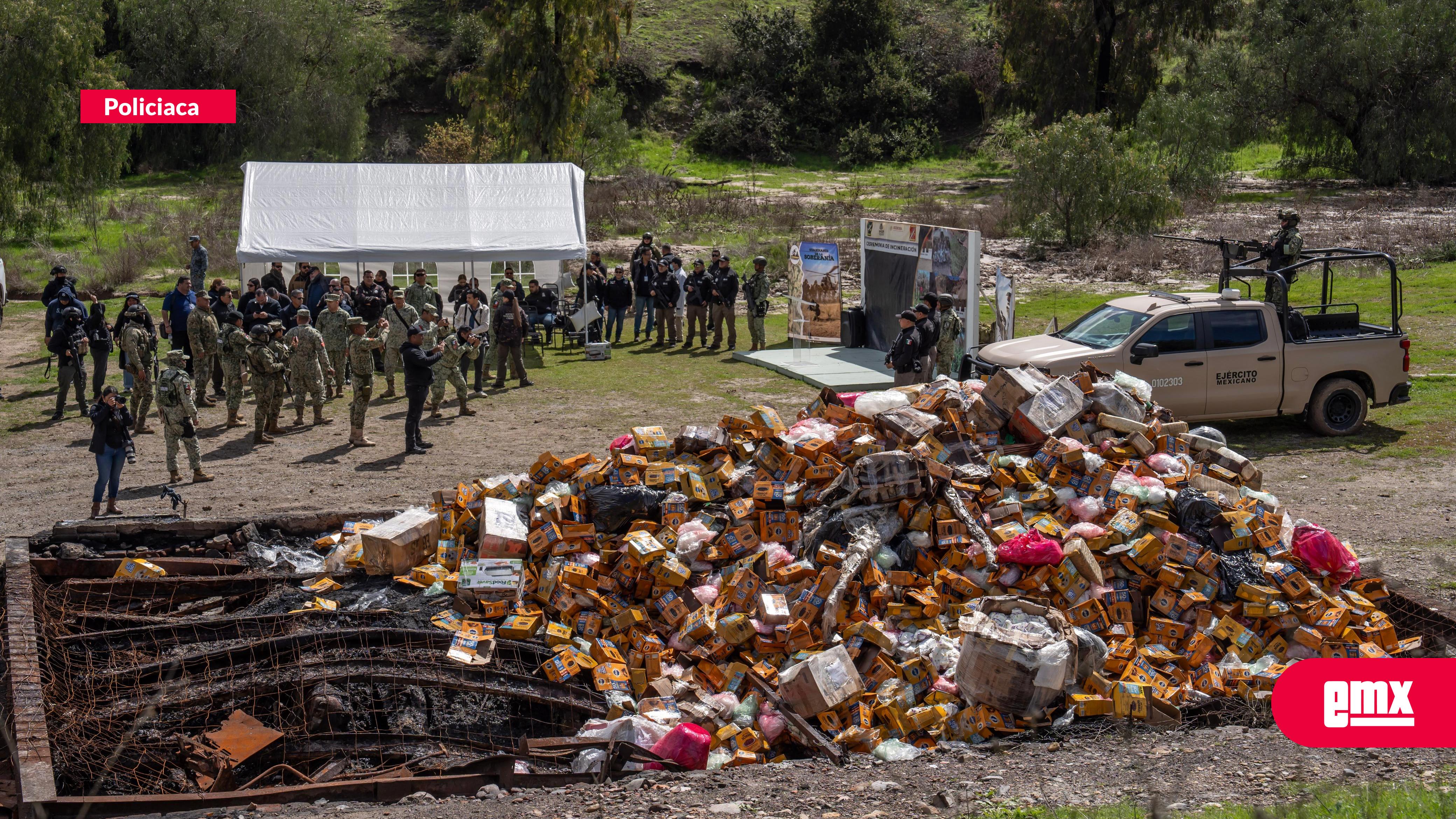 EMX-Incineran-más-de-5-toneladas-de-droga-tras-decomiso-de-paquetes-de-comida-para-perro-con-narcóticos