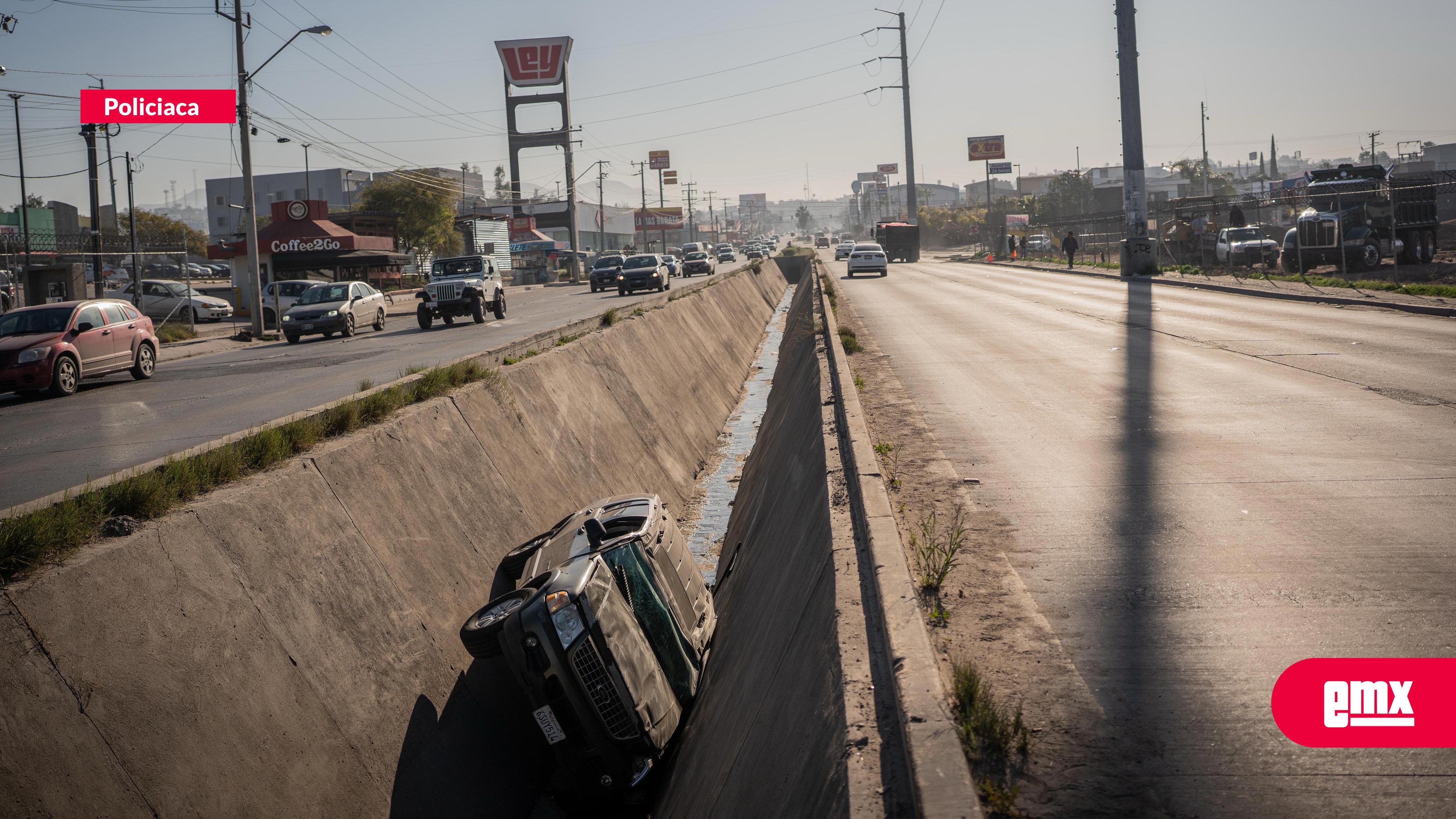 EMX-Automóvil termina en el canal del bulevar Casablanca