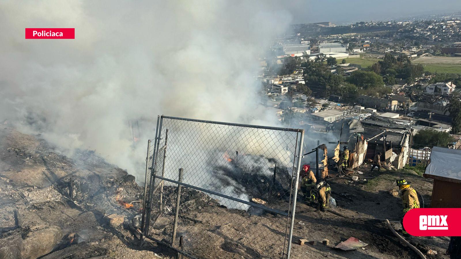 EMX-Bomberos controlan incendio en asentamiento irregular en Otay