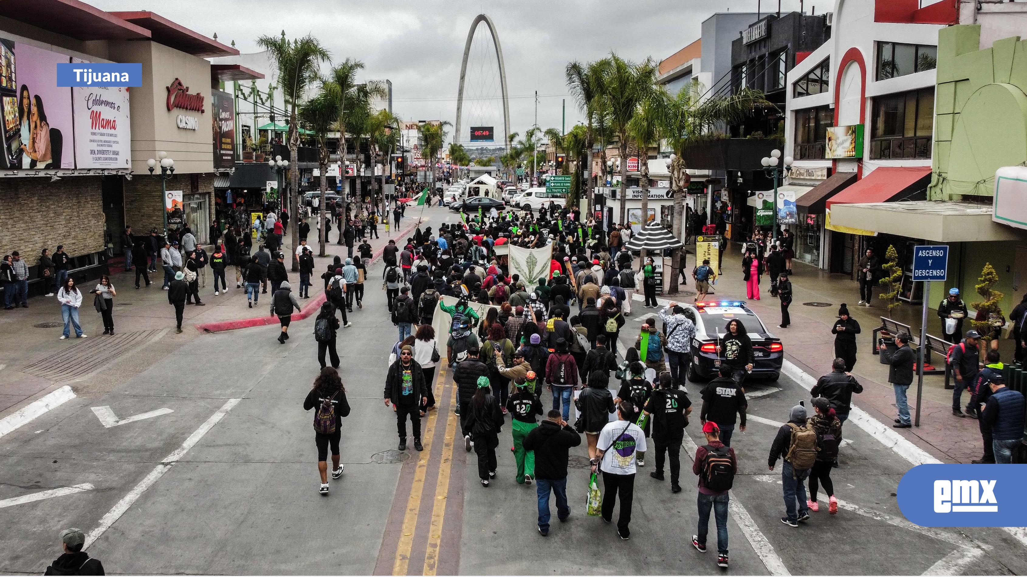 EMX-“No-quiero-comprar,-quiero-cultivar”:-Marchan-por-la-legalización-de-la-cannabis-en-Tijuana