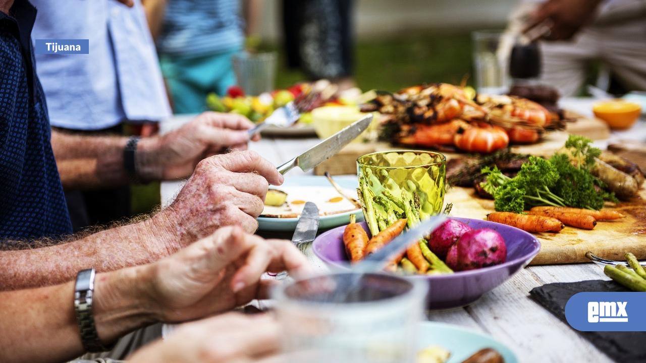 EMX-Piden-restaurantes-100%-de-deducibilidad-en-el-consumo-corporativo