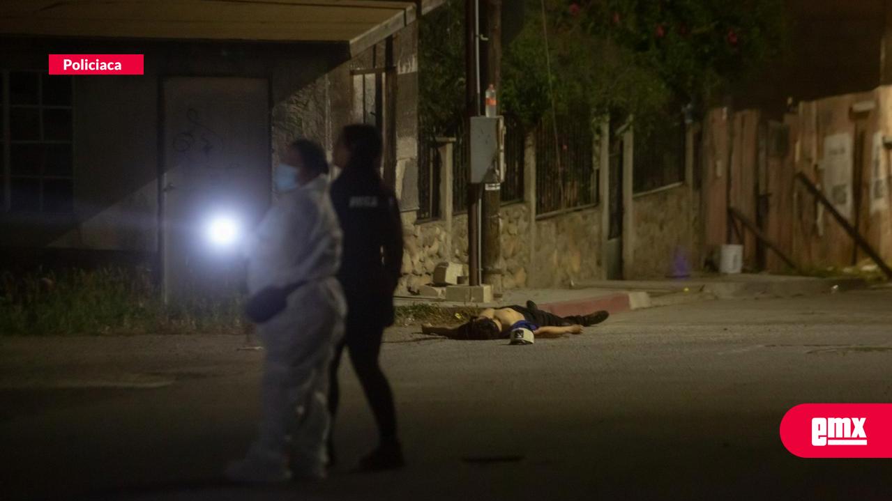 EMX-Hombre-es-asesinado-cerca-de-una-escuela-en-la-colonia-Lázaro-Cárdenas