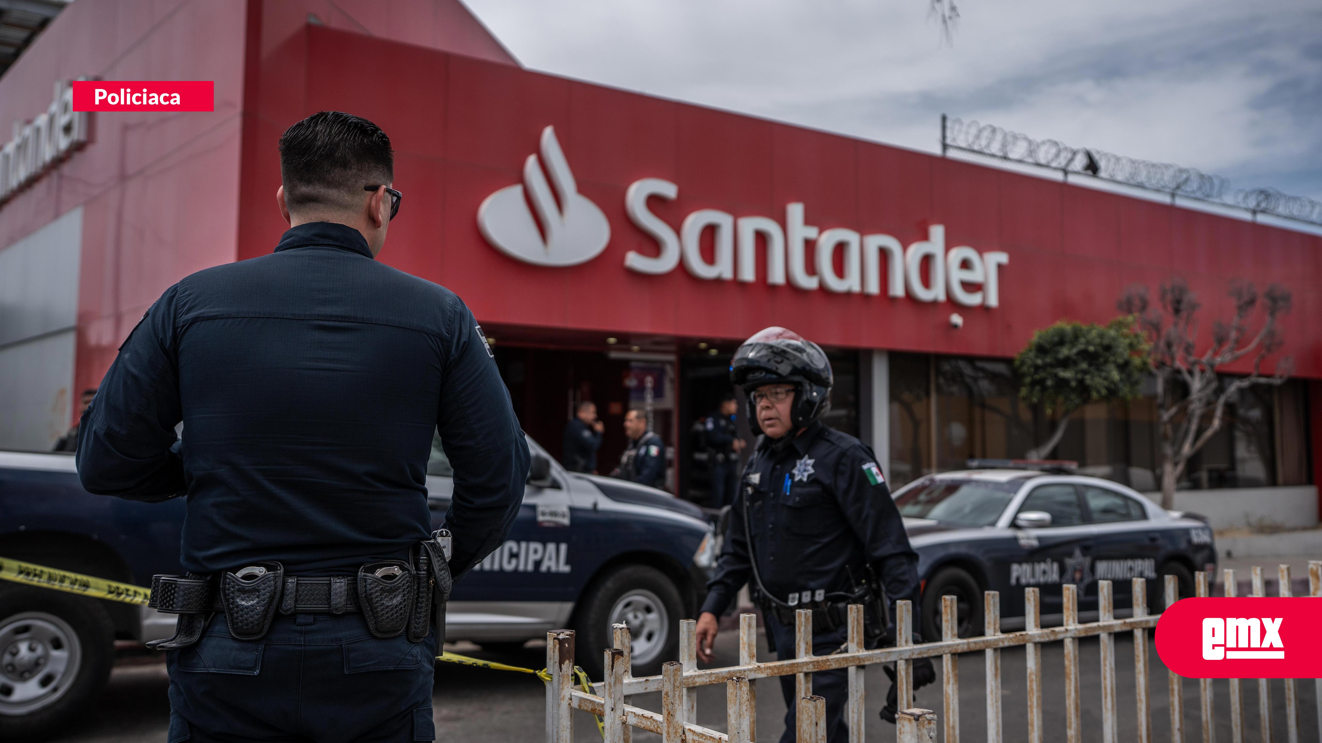 EMX-Hombre-es-baleado-en-el-Banco-Santander-del-bulevar-Agua-Caliente