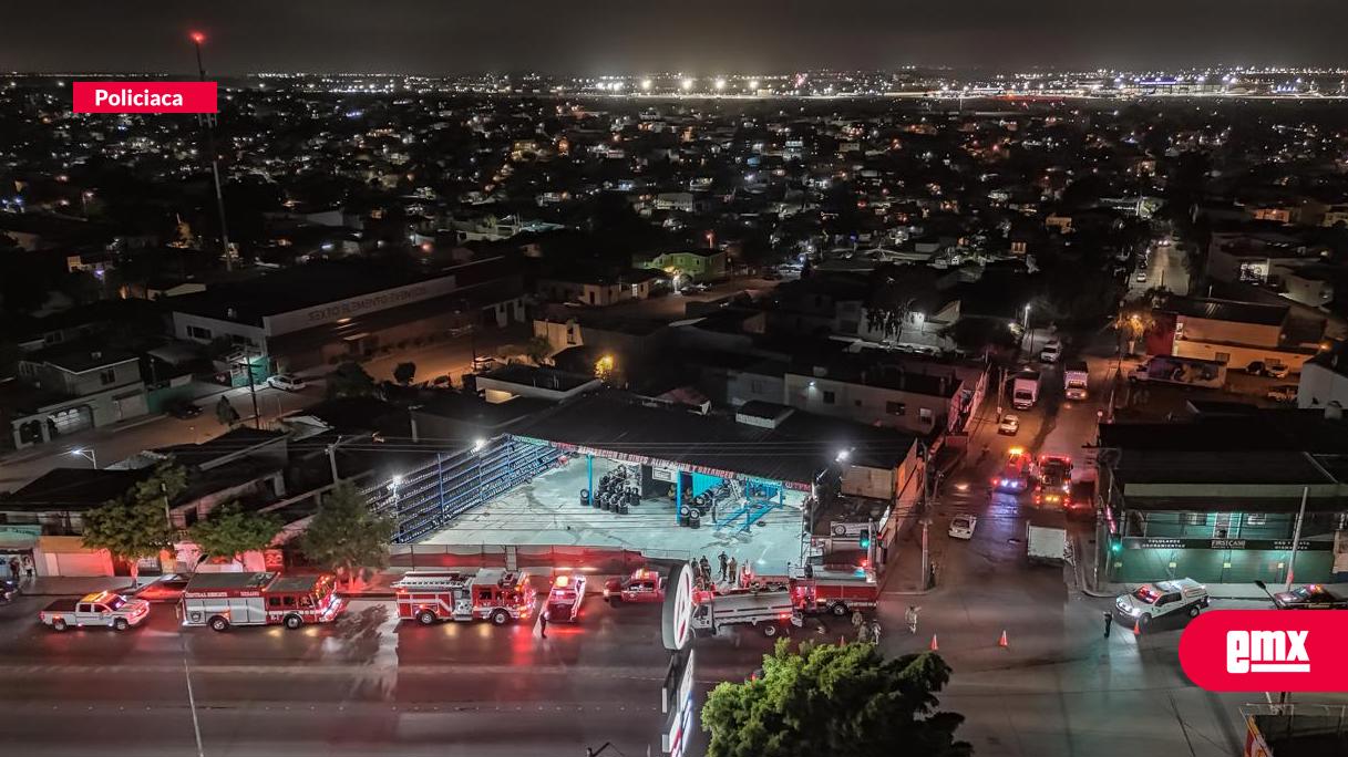EMX-Conato-de-incendio-en-“Pollos-Guamúchil”-de-Otay-daña-oficina-aledaña