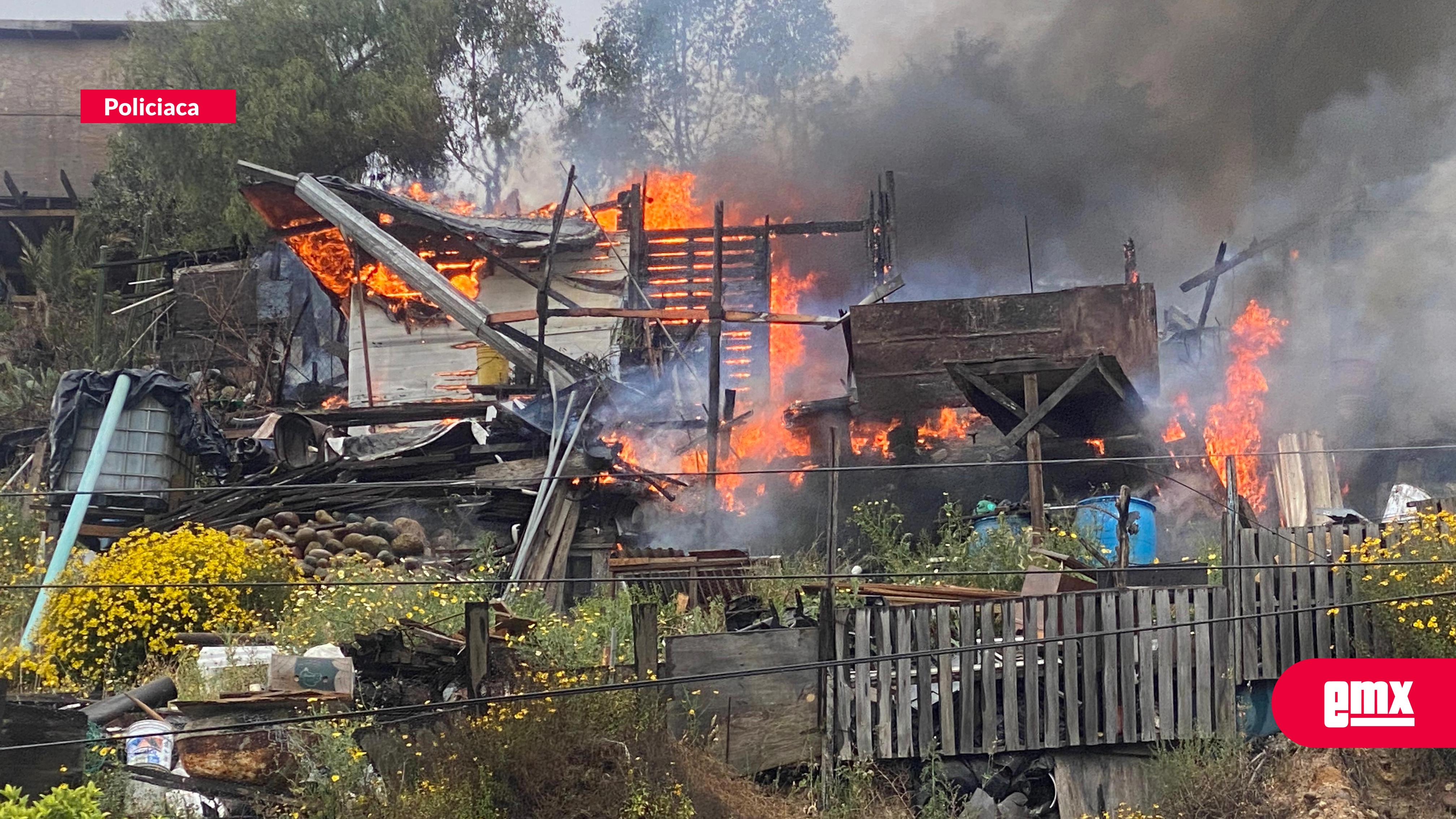 EMX-Incendio consume dos casas cerca del Parque Industrial Pacífico