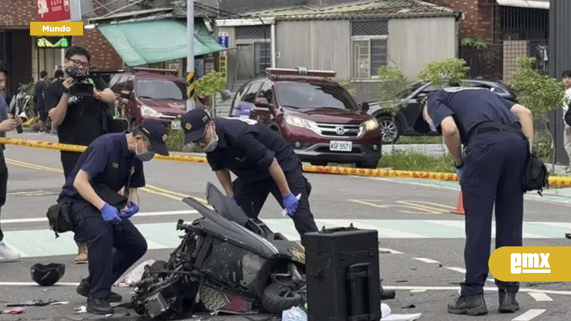 EMX-Atropello-en-Taiwán-deja-tres-muertos;-graban-VIDEO-del-accidente