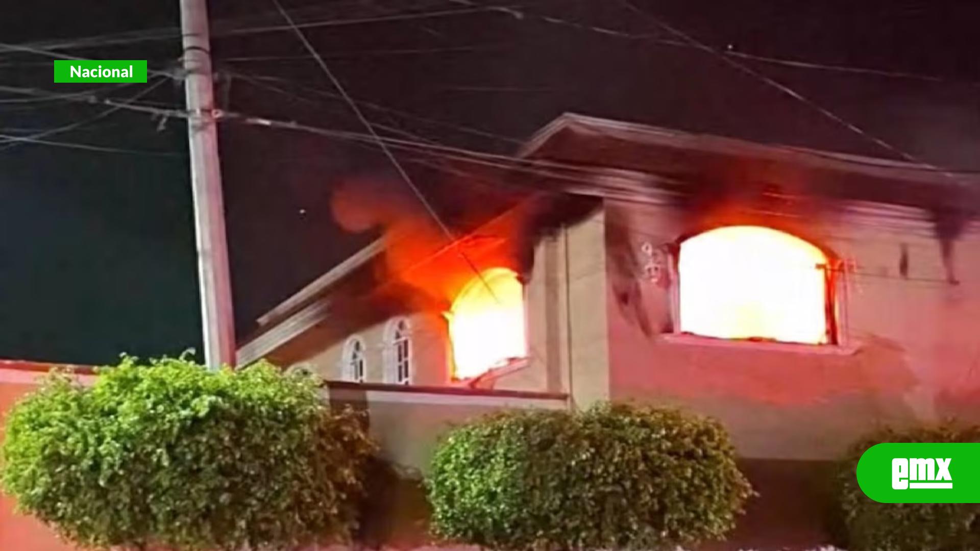 EMX-Incendian-negocio-y-casa-tras-agresión-a-vendedor-ambulante