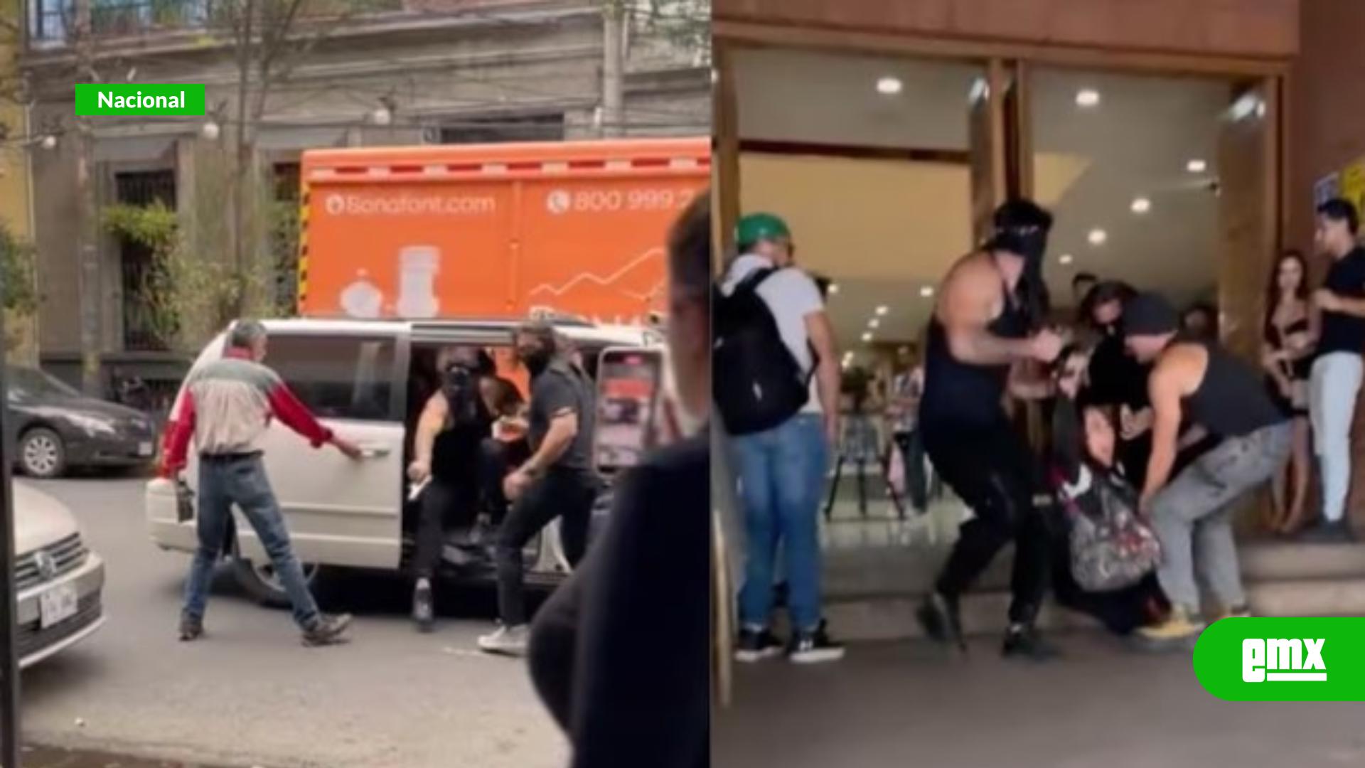 EMX-Simulan-secuestro-frente-a-teatro-en-CDMX-y-desatan-caos;-vecinos-podrían-denunciar-por-apología-del-delito