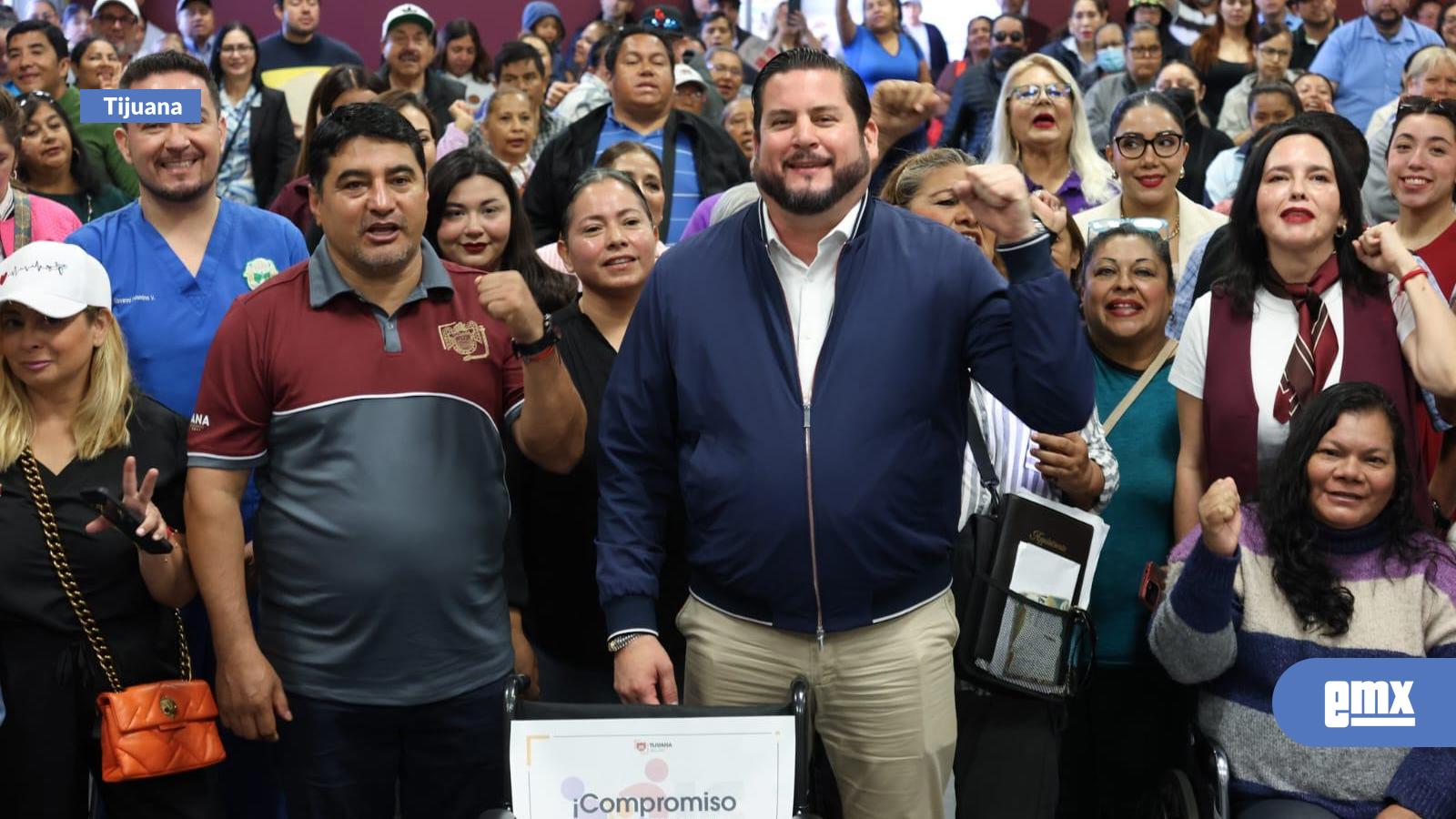 EMX-Reafirma Ismael Burgueño su compromiso con la salud a través de la feria 'De la Mano por la Prevención'
