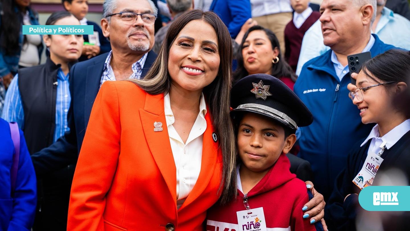 EMX-NIÑOS-GOBERNANTES...La-alcaldesa-tomó-protesta-a-niños-gobernantes-por-un-día