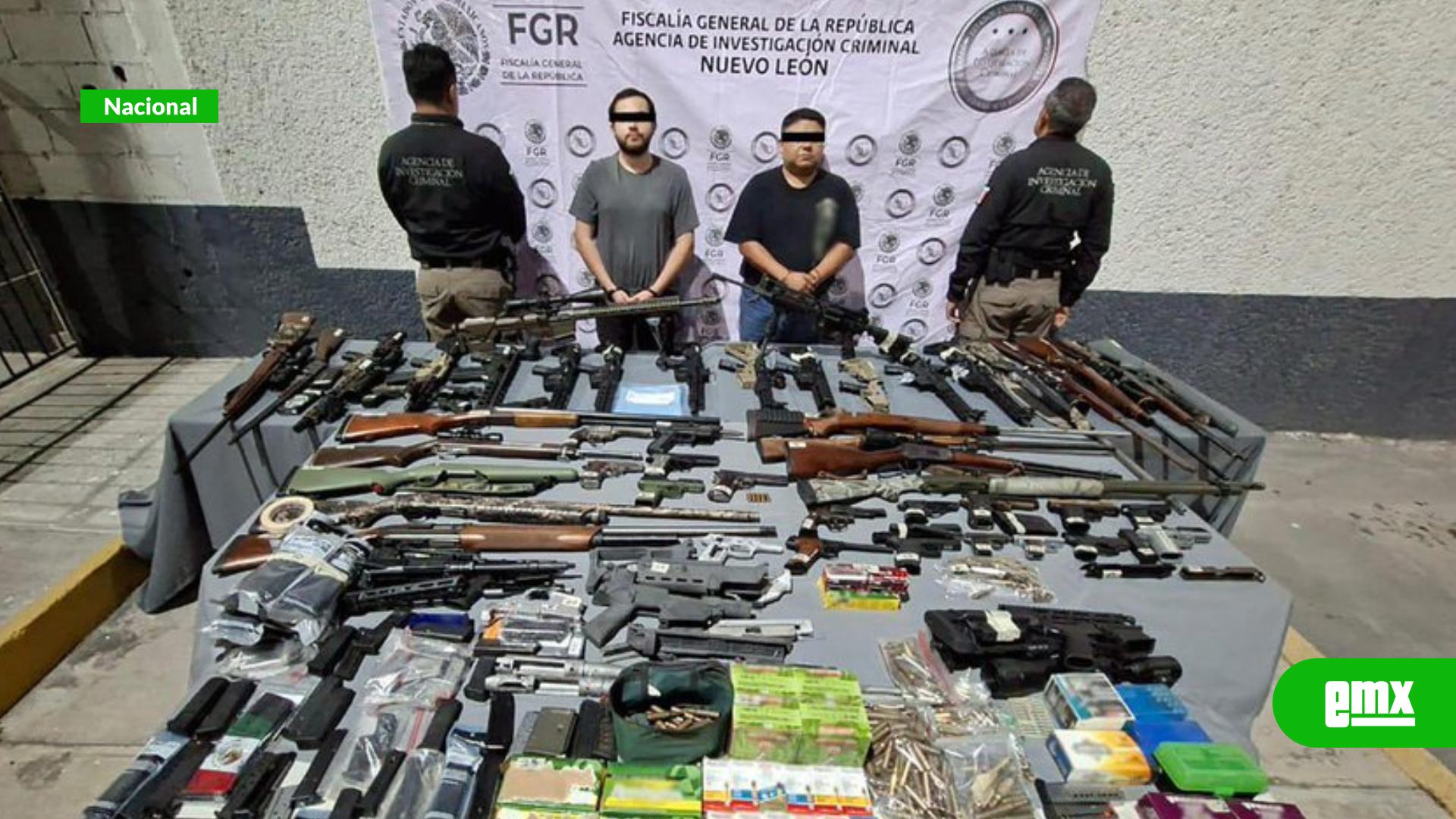 EMX-Cae-arsenal-en-Monterrey:-detienen-a-3-hombres-con-64-armas