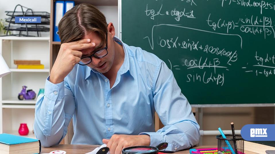 EMX-AGOTAMIENTO-DOCENTE-AFECTÓ-CALIDAD-EDUCATIVA:-FIGUEROA-GÁMEZ