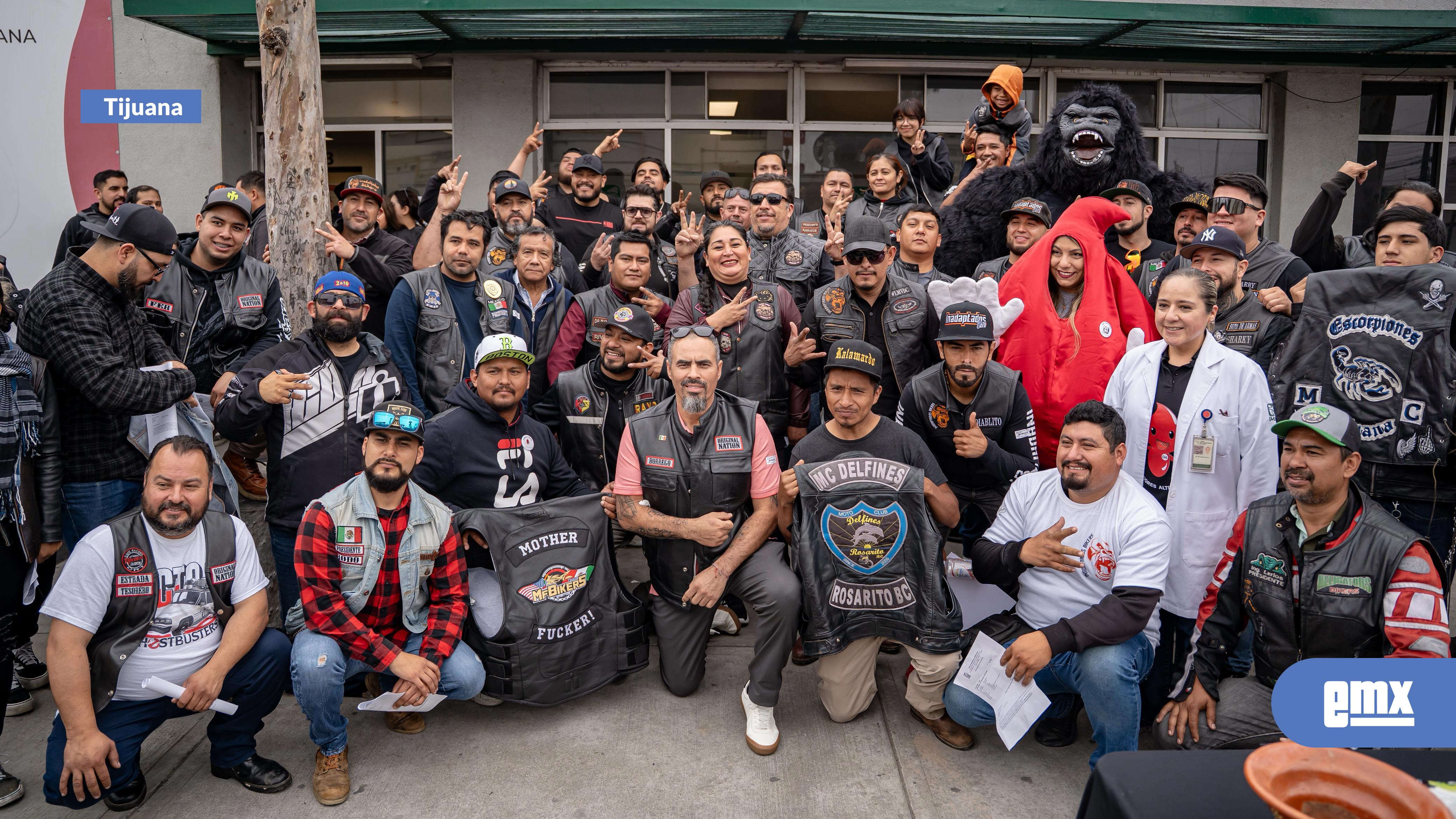 EMX-Clubs-de-Bikers-de-Tijuana-se-unen-para-donar-sangre-en-el-3er-Sangreton