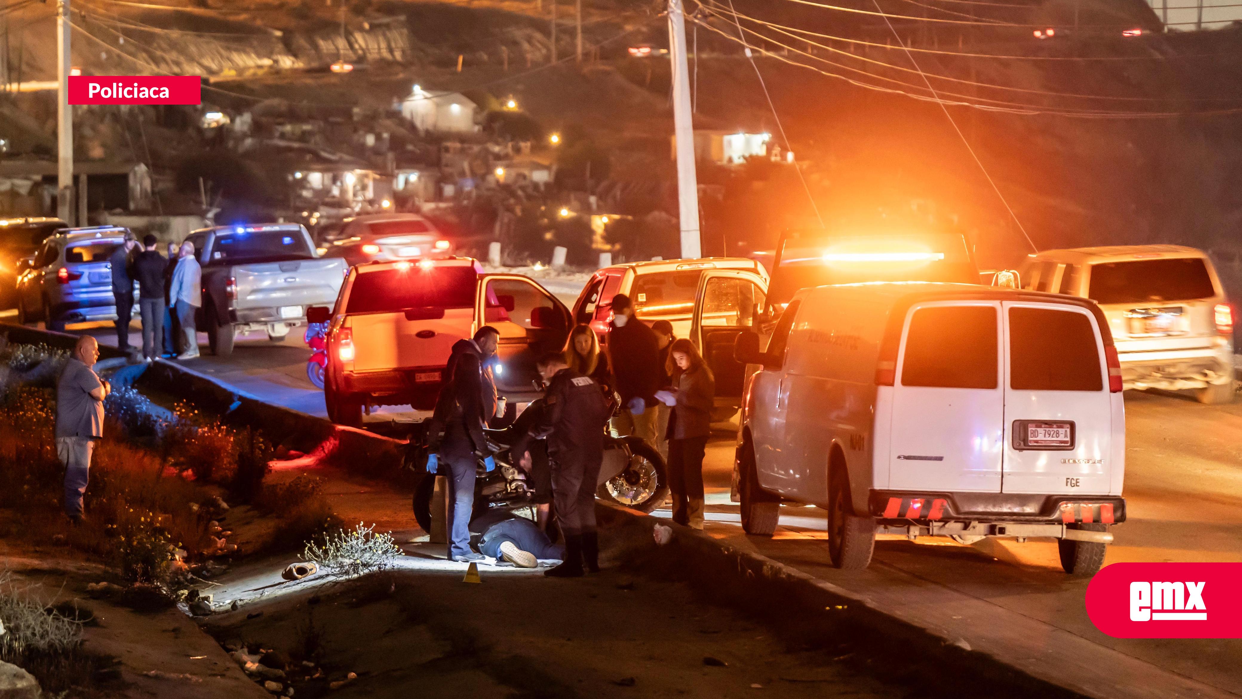 EMX-Motociclista-muere-tras-perder-el-control-sobre-el-Bulevar-Lázaro-Cárdenas