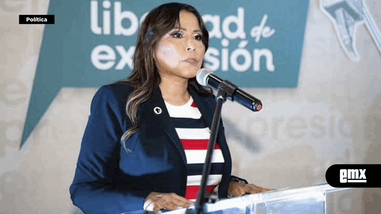 EMX-CLAUDIA-AGATÓN-MUÑIZ...Conmemora-la-libertad-de-expresión-con-cien-periodistas