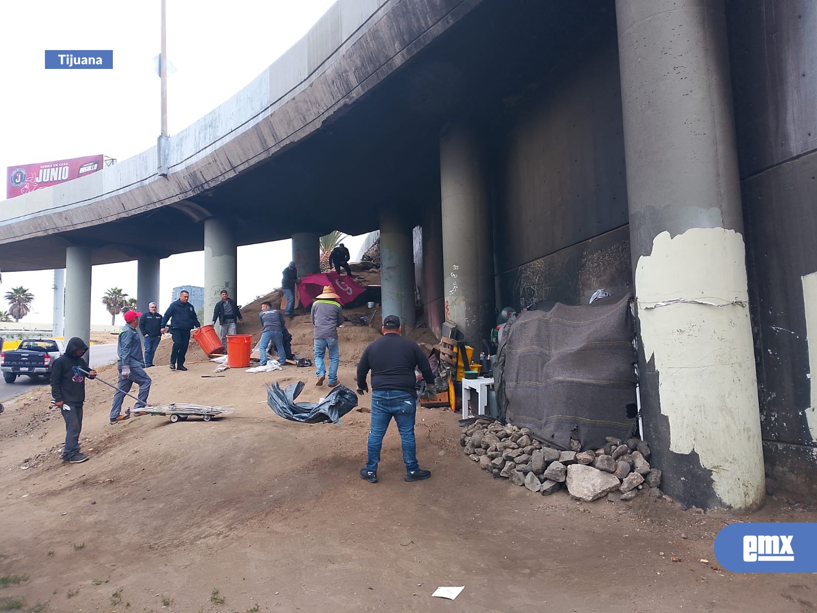 EMX-Realizan operativos para recuperar espacios públicos en Zona Centro y Zona Norte