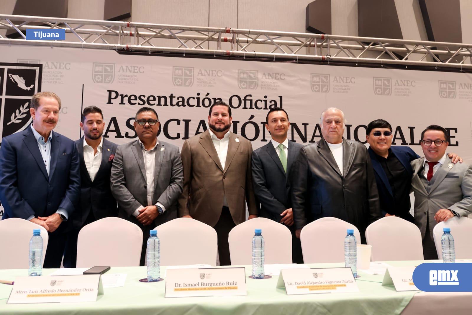 EMX-Atestigua-Ismael-Burgueño-creación-de-la-Asociación-Nacional-de-Egresados-del-CONALEP-A.C.