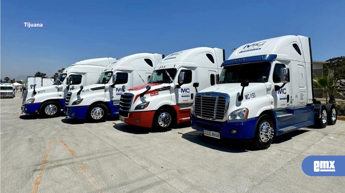 EMX-Se-preparan-operadores-de-camiones-de-carga-para-competencia-de-habilidad
