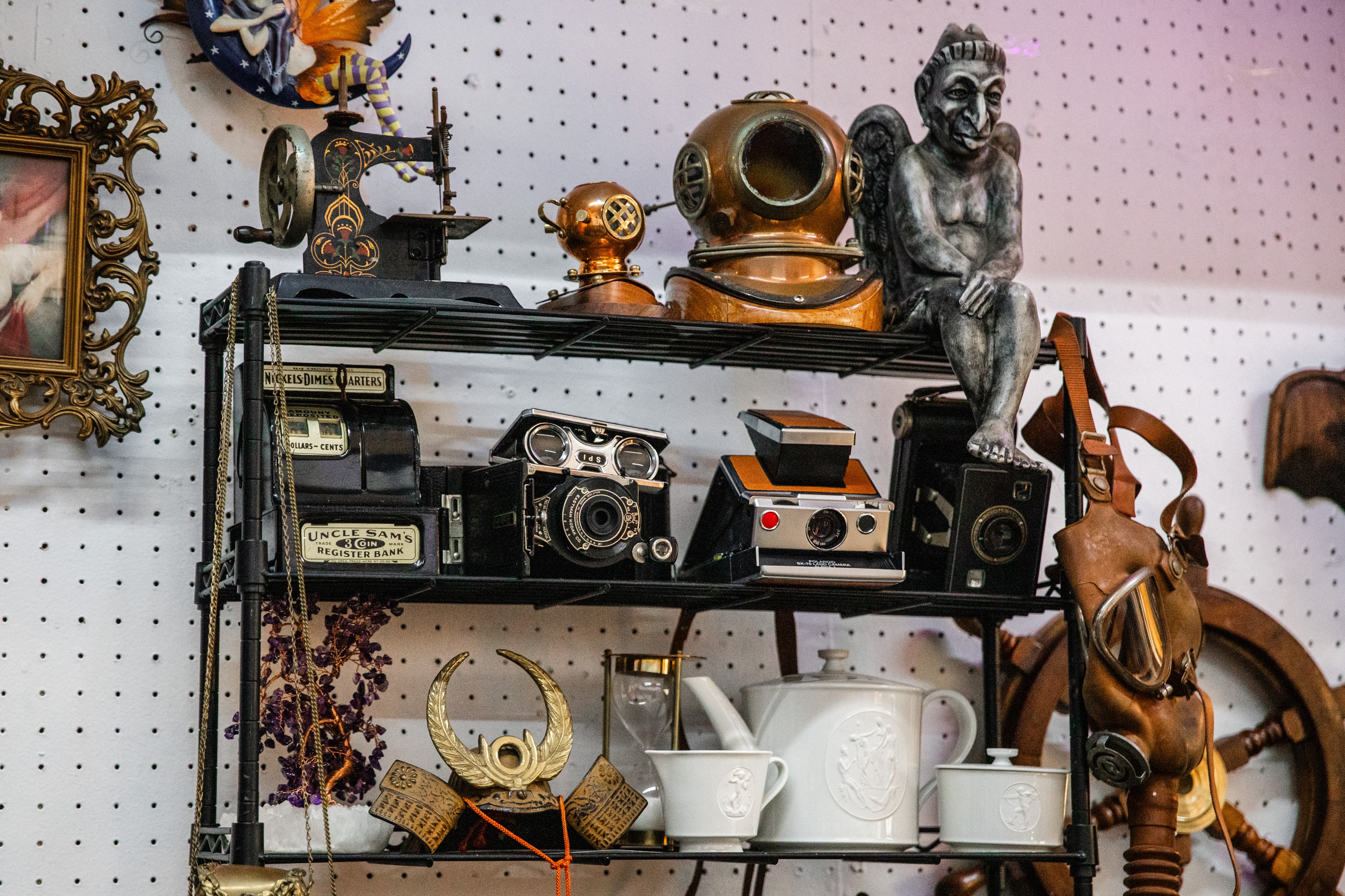 EMX-La-Caja-Nostálgica,-un-evento-que-reúne-antigüedades-y-curiosidades-únicas