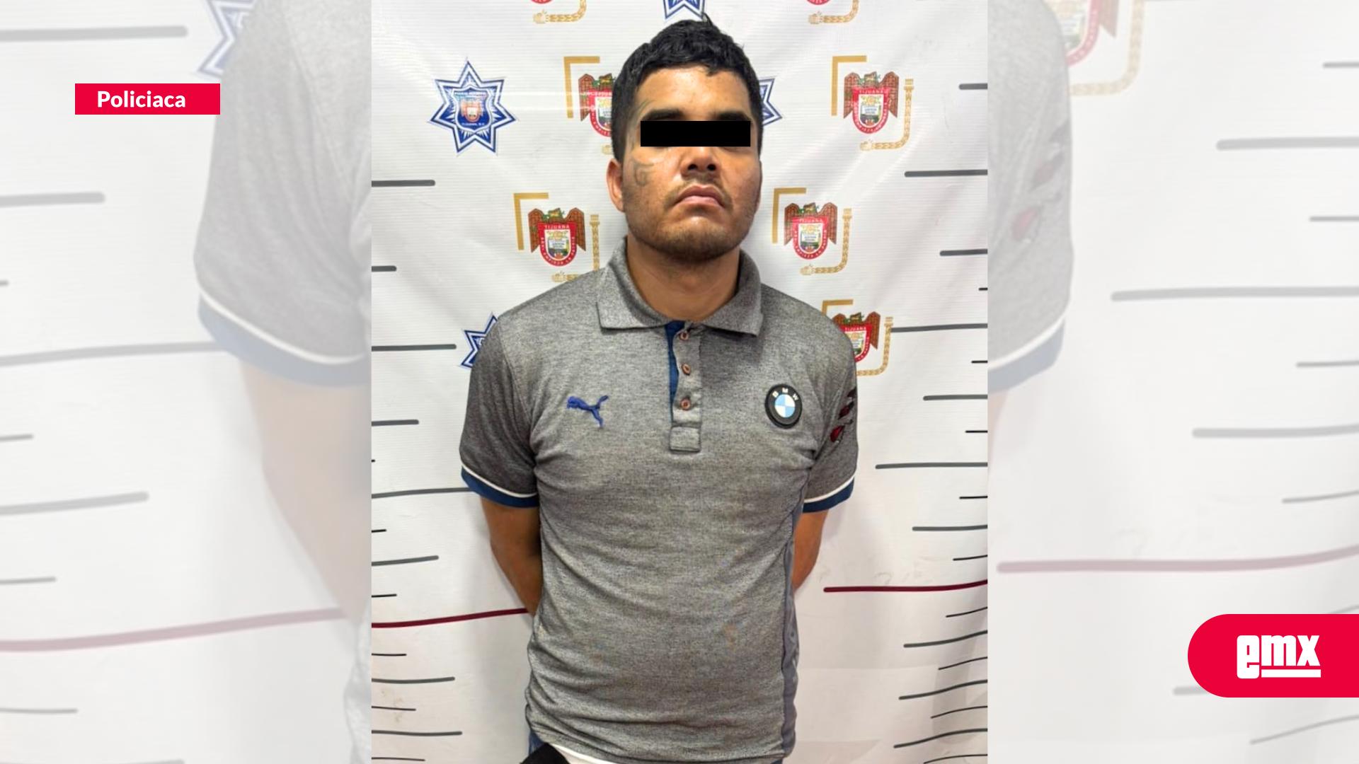 EMX-Detienen-a-hombre-armado-tras-escuchar-disparos-en-Zona-Centro