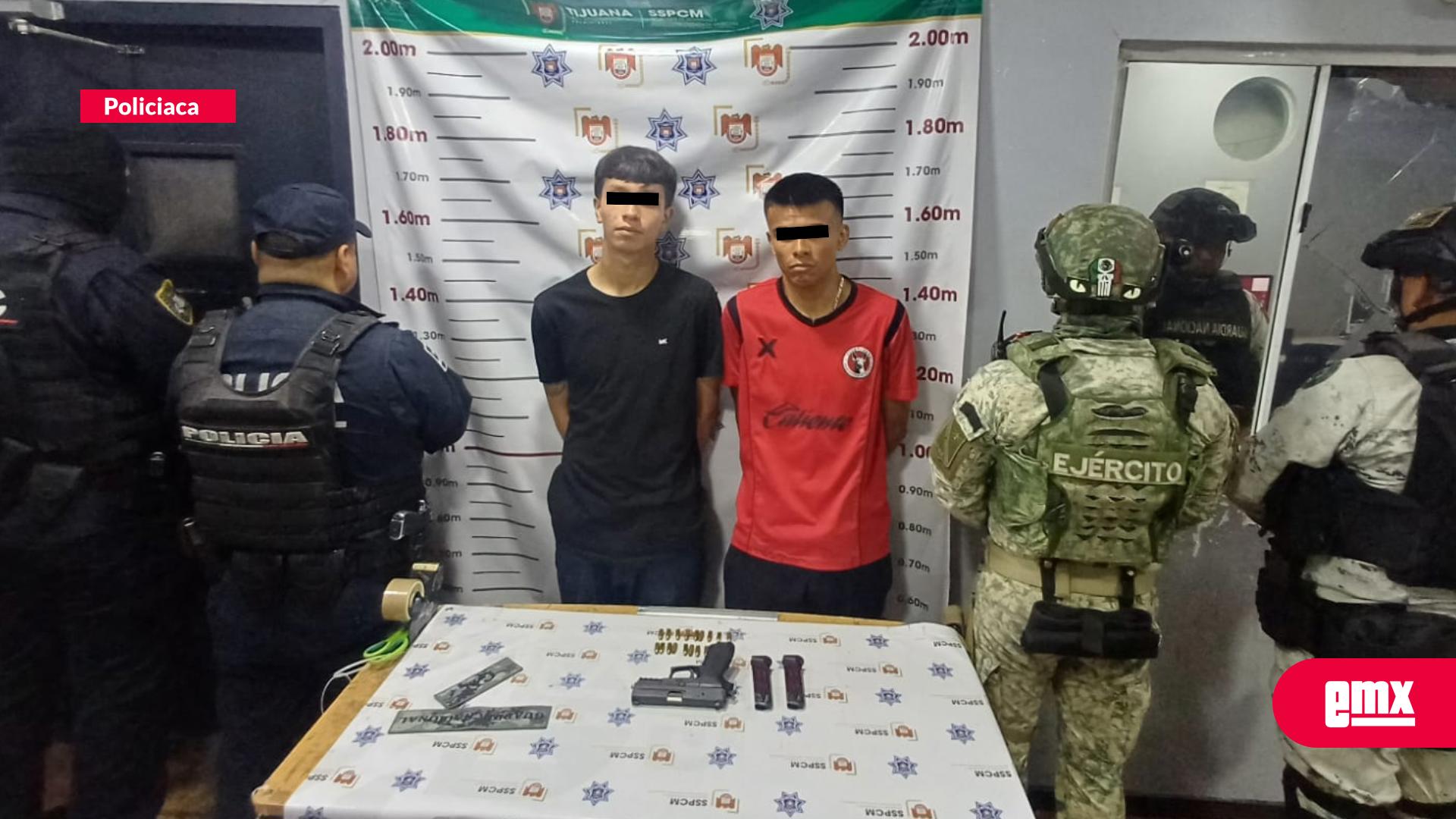 EMX-Aseguran-arma-de-fuego-y-detienen-a-dos-personas-durante-operativo-conjunto-en-Tijuana