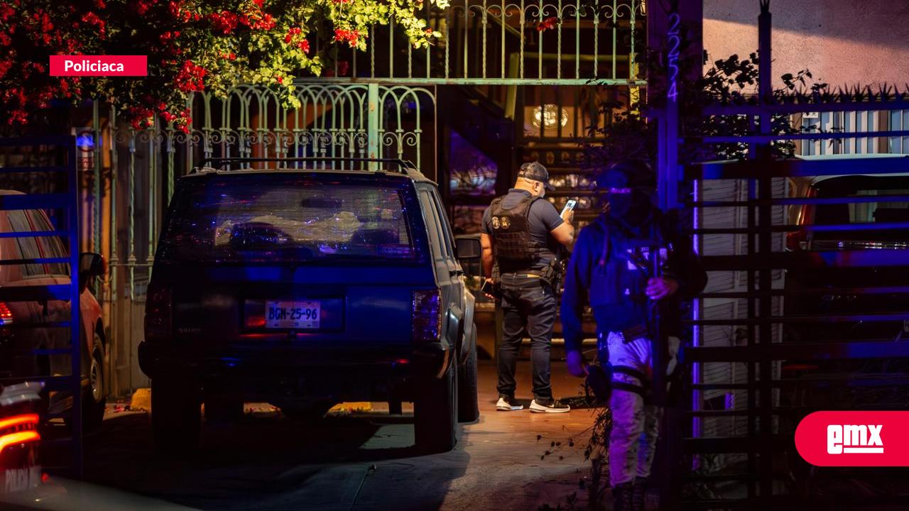 EMX-Mujer-es-asesinada-a-balazos-frente-a-negocio-en-la-colonia-Juárez