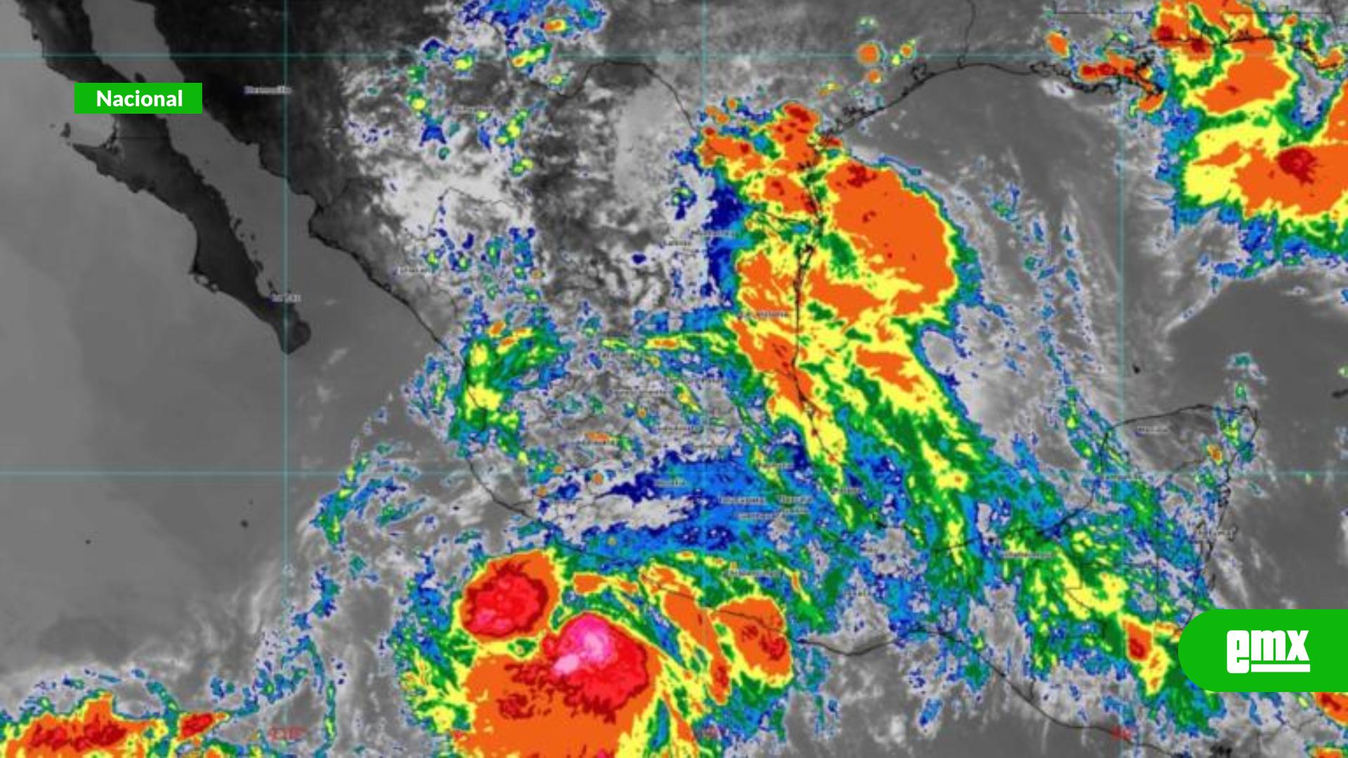 EMX-Huracán-Flossie-alcanza-categoría-1-y-provoca-alerta-en-el-Pacífico-mexicano