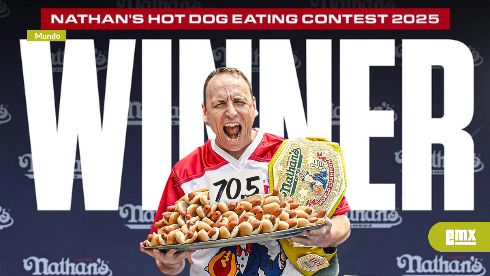 EMX-Joey-Chestnut-vuelve-imparable-y-gana-su-17º-título-en-Nathan’s-Hot-Dog-Contest