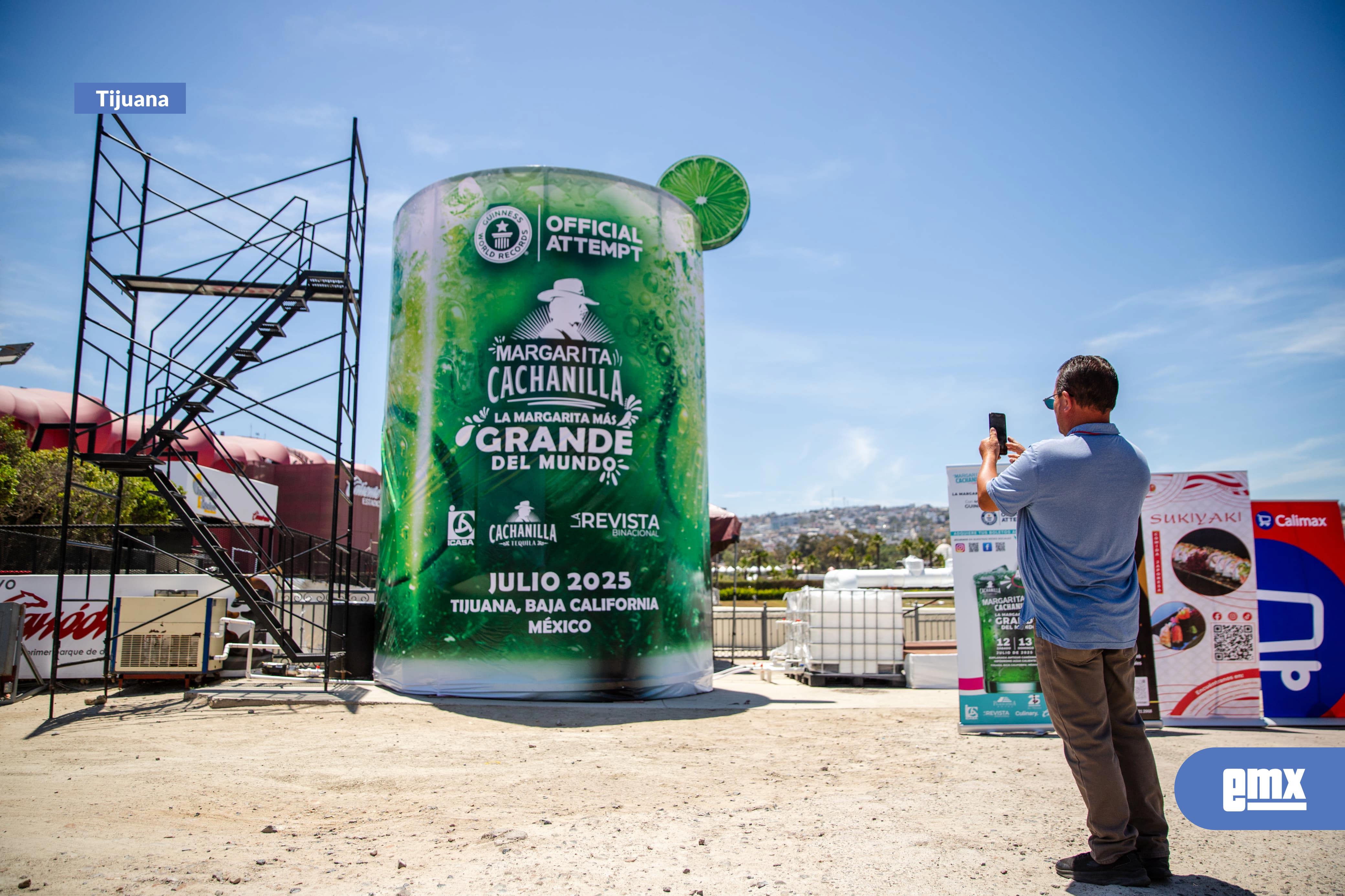 EMX-Tijuana-busca-conseguir-récord-guinness-de-la-margarita-más-grande-del-mundo