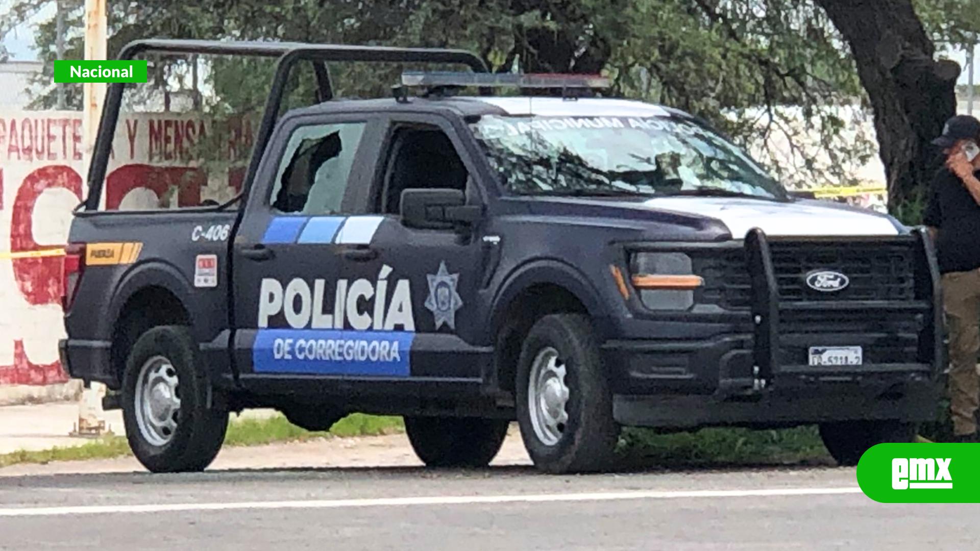 EMX-Ataque-armado-en-Corregidora-deja-un-policía-muerto-y-otro-herido