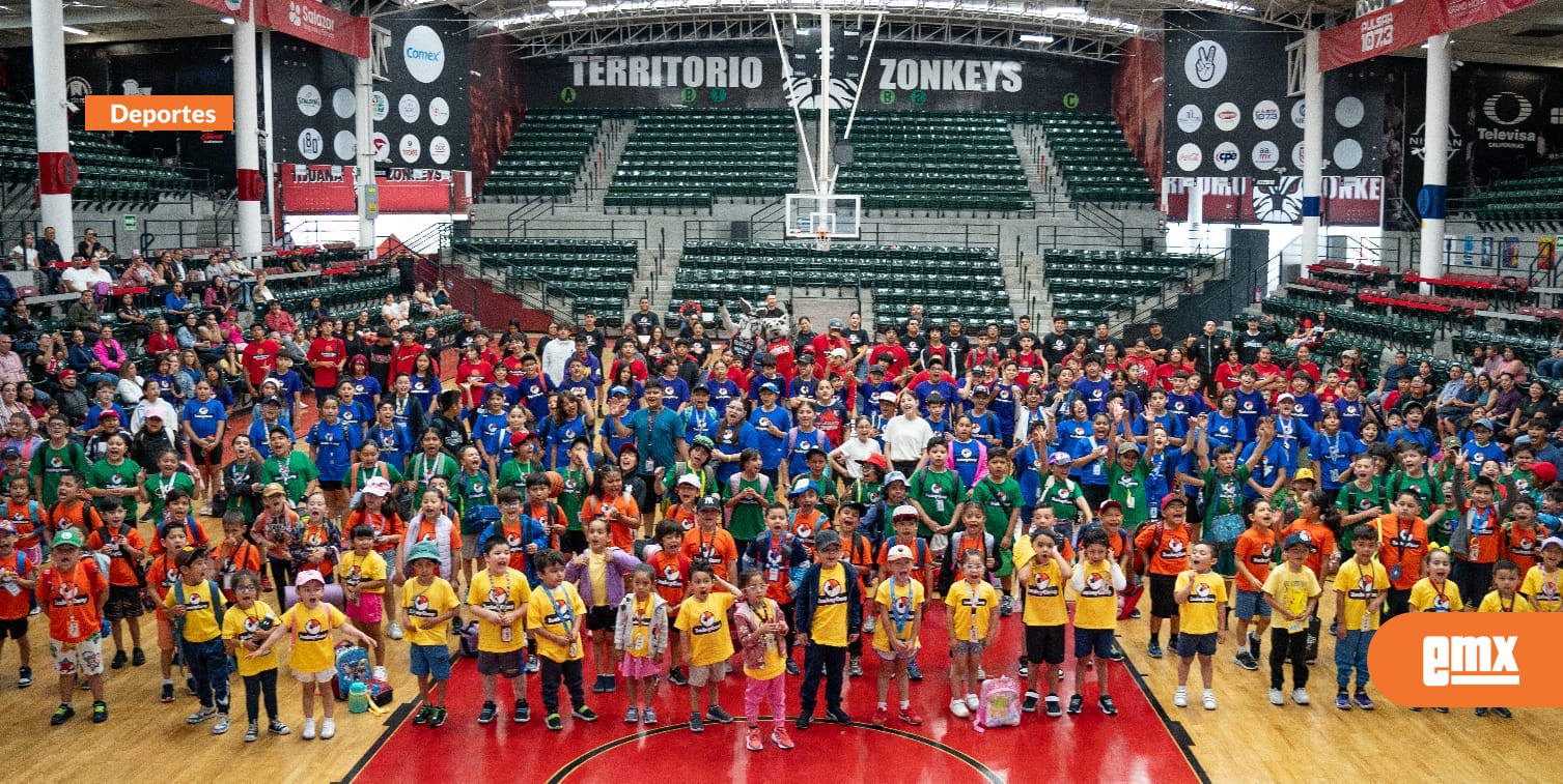 EMX-Inicia ZonkeysCamp en la Arena Zonkeys 