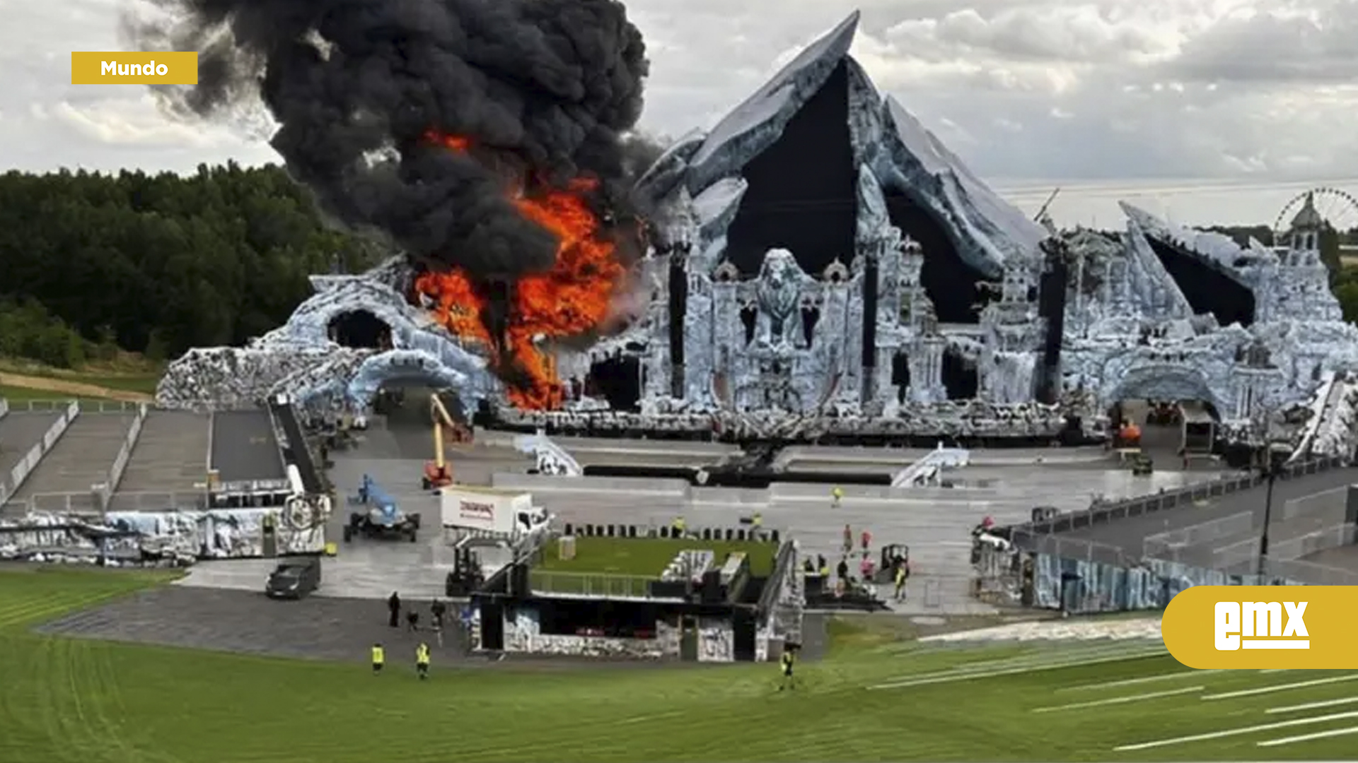 EMX-VIDEO:-Se-incendia-el-set-principal-de-Tomorrowland...-a-horas-de-iniciar-el-festival