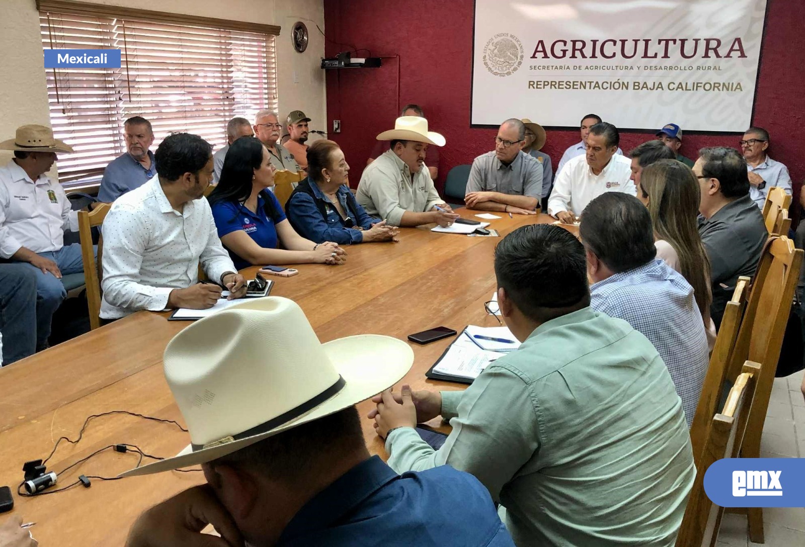 EMX-ACUERDAN-AUTORIDADES-Y-AGROCULTORES-DE-TRIGO-MEJORAS-ECONOMICAS-Y-PRODUCTIVAS