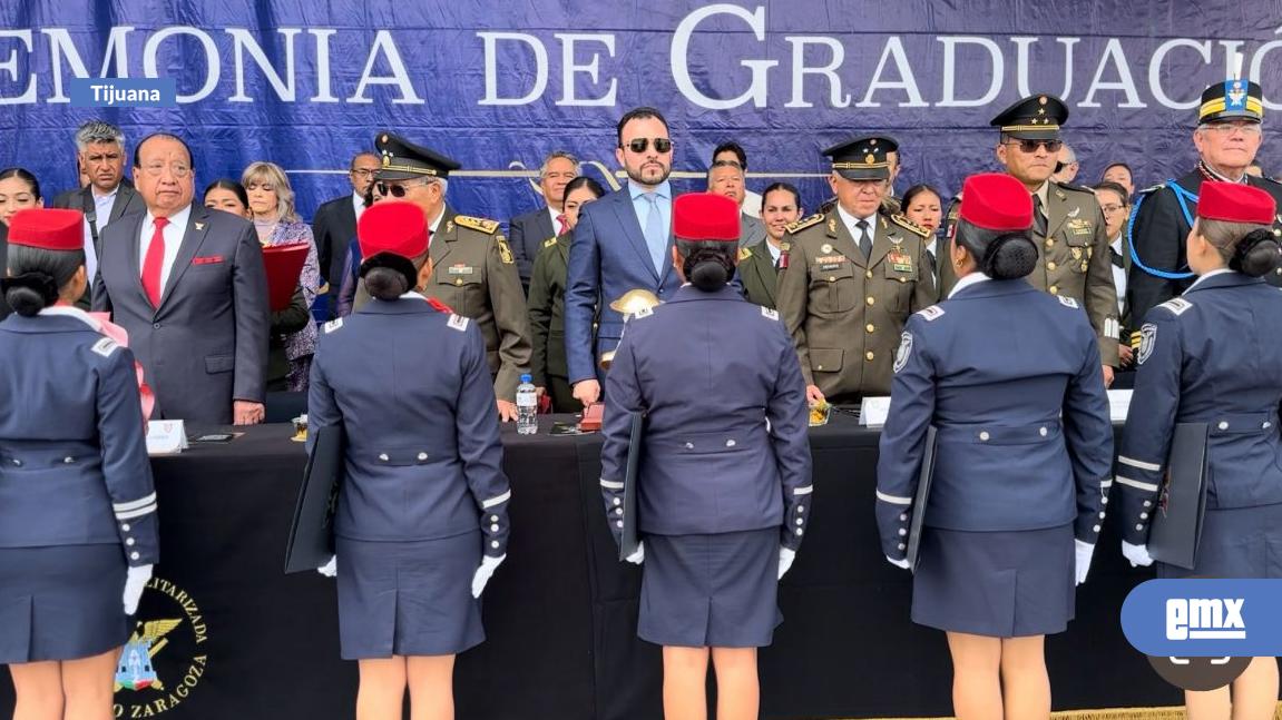 EMX-El-Doctor-César-Rubio-Ozuna,-Padrino-de-Generación-en-la-Academia-Militarizada-Ignacio-Zaragoza