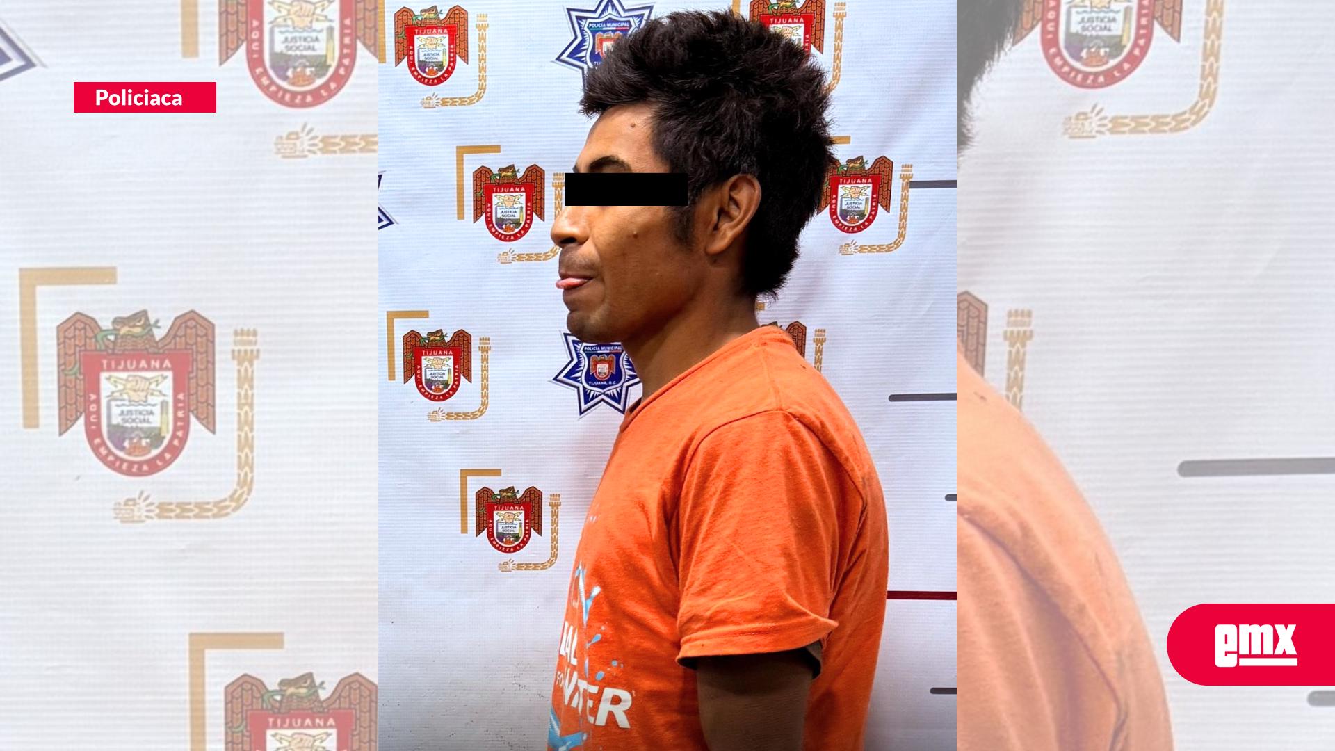 EMX-Detienen-a-hombre-con-arma-larga-y-orden-de-aprehensión-activa-en-Tijuana