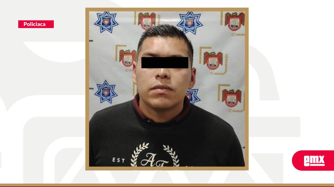 EMX-Asegura Policía Municipal de Tijuana a hombre que se hacía pasar por agente de la FESC