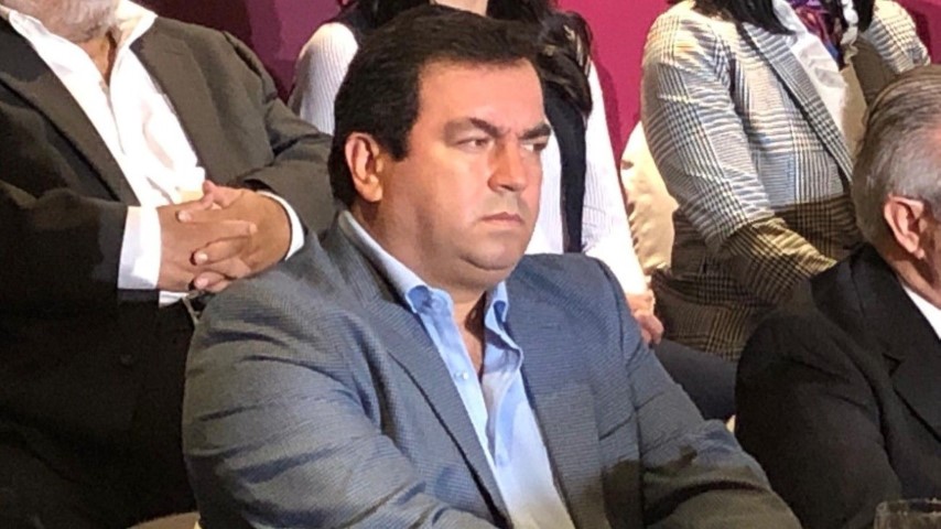 EMX-JORGE AYÓN MONSALVE… Igual que las ratas, es el primero en abandonar el barco de Arturo González