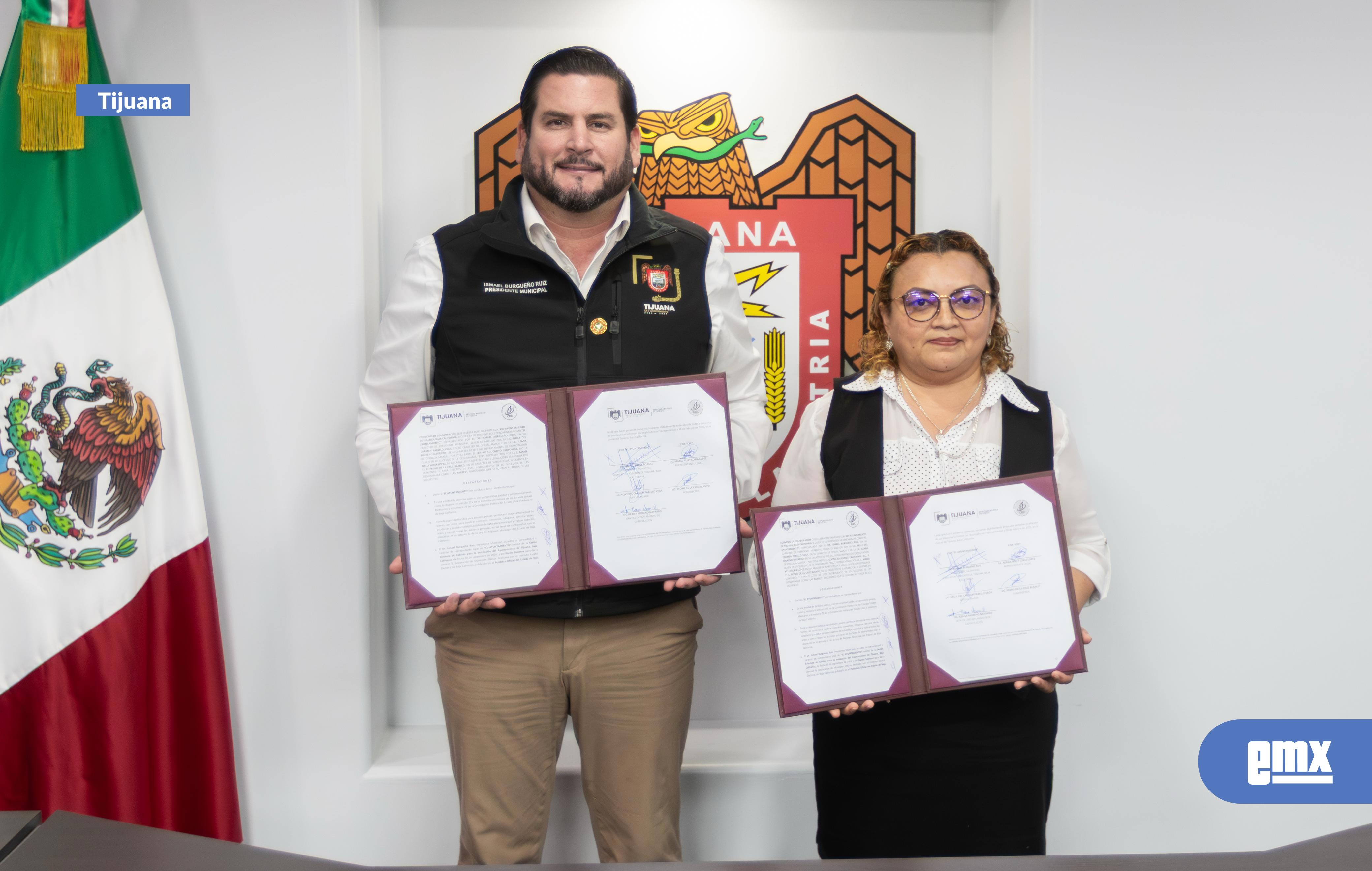 EMX-Fortalece Gobierno Municipal lazos con instituciones educativas a través de convenio con el Centro Educativo California