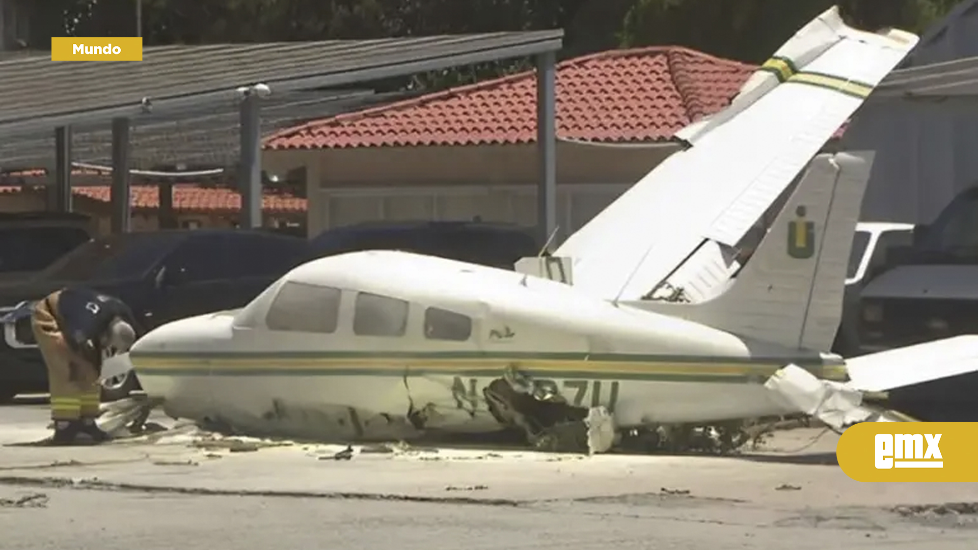EMX-Avioneta-se-estrella-al-despegar-de-un-aeropuerto-de-Puerto-Rico;-captan-VIDEO-del-incidente