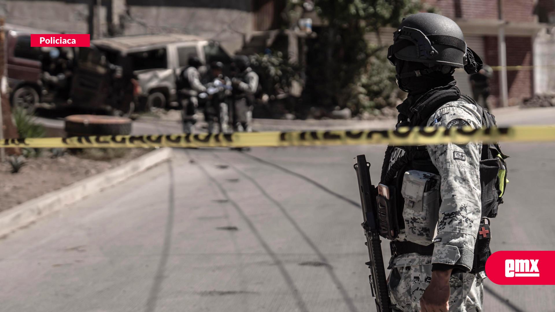 EMX-Asesinan a hombre a bordo de una minivan en Jardines de las Cruces