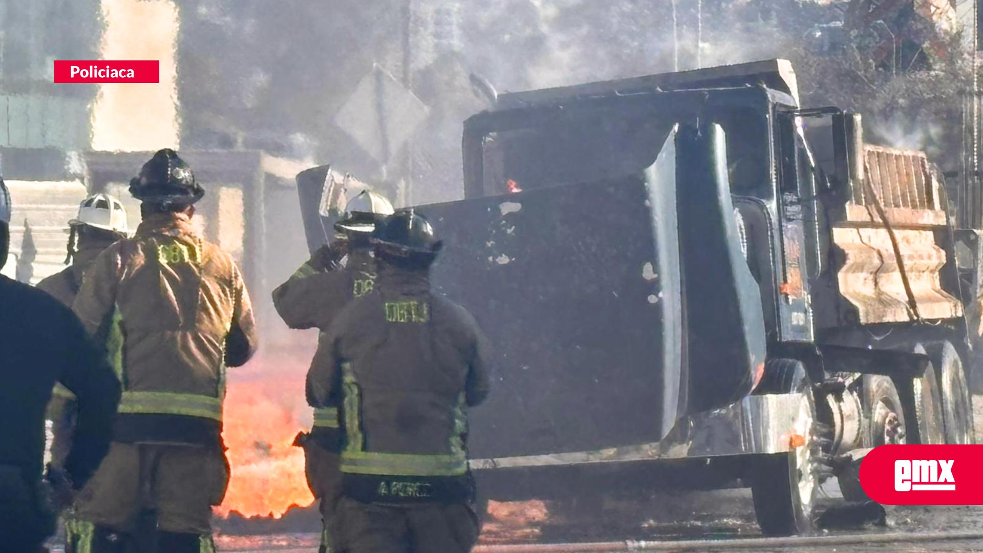EMX-Explosión-frente-al-hospital-SIMNSA-moviliza-a-bomberos-en-Tijuana