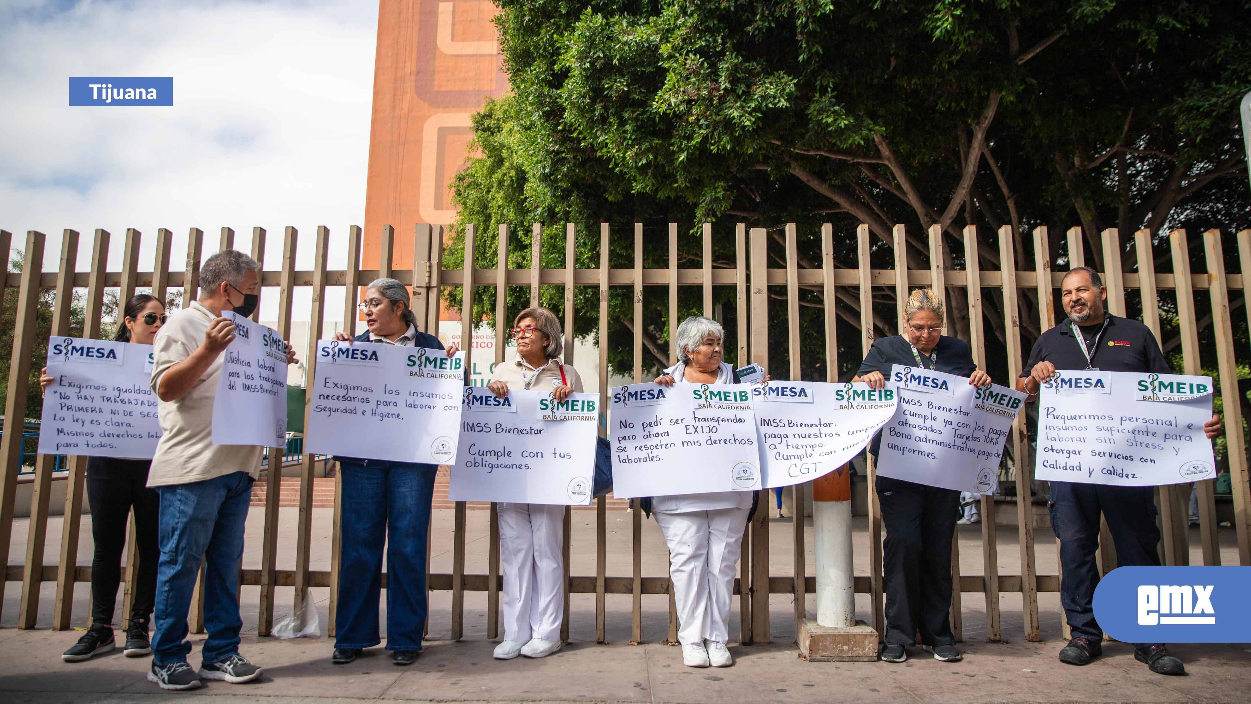 EMX-Personal-de-la-salud-se-manifiesta-en-el-Hospital-General-para-exigir-insumos-y-pagos-atrasados-al-IMSS-Bienestar