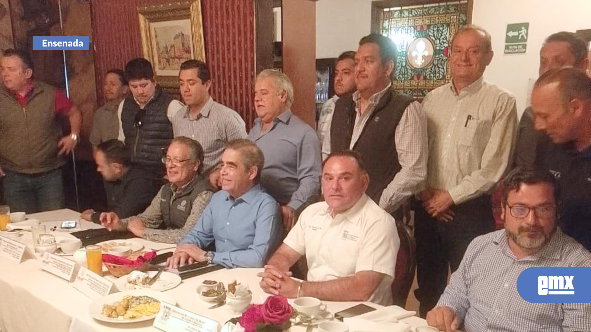 EMX-Reconocen-en-la-AMIC-proyectos-de-obra-de-la-SIDURT-para-Ensenada.