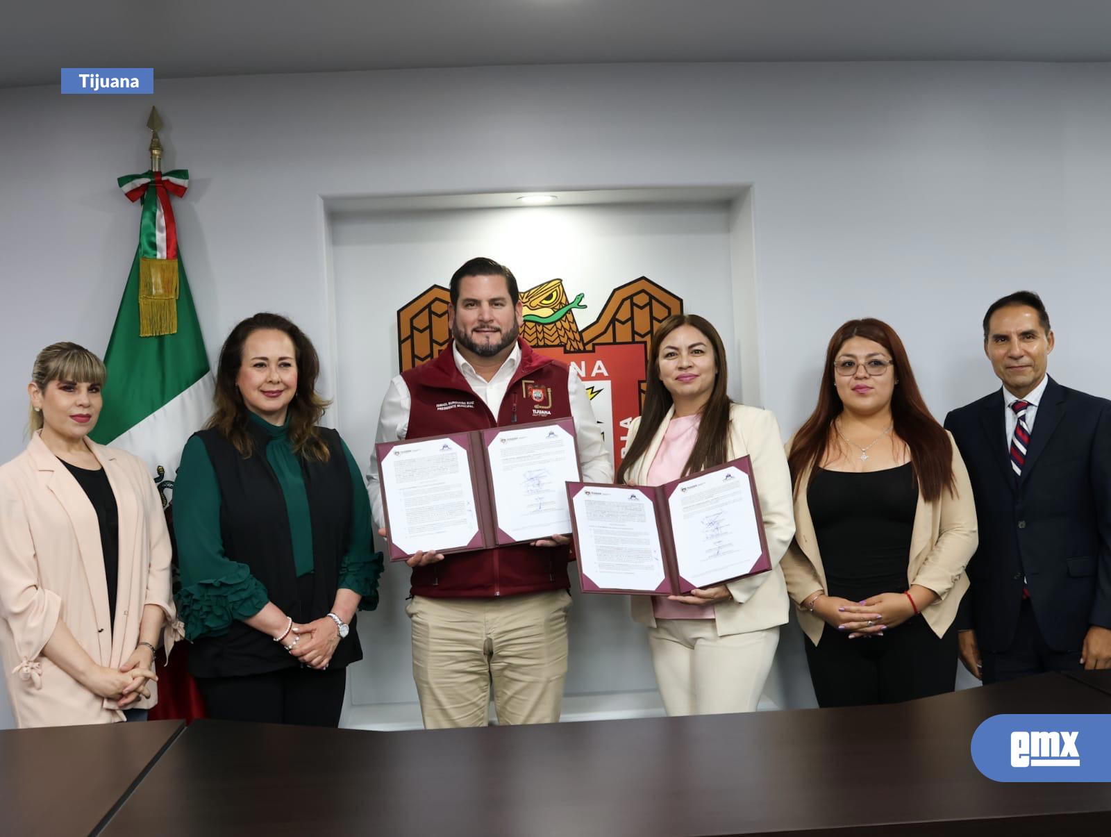 EMX-Reafirma-Ismael-Burgueño-compromiso-con-la-educación-mediante-alianzas-académicas