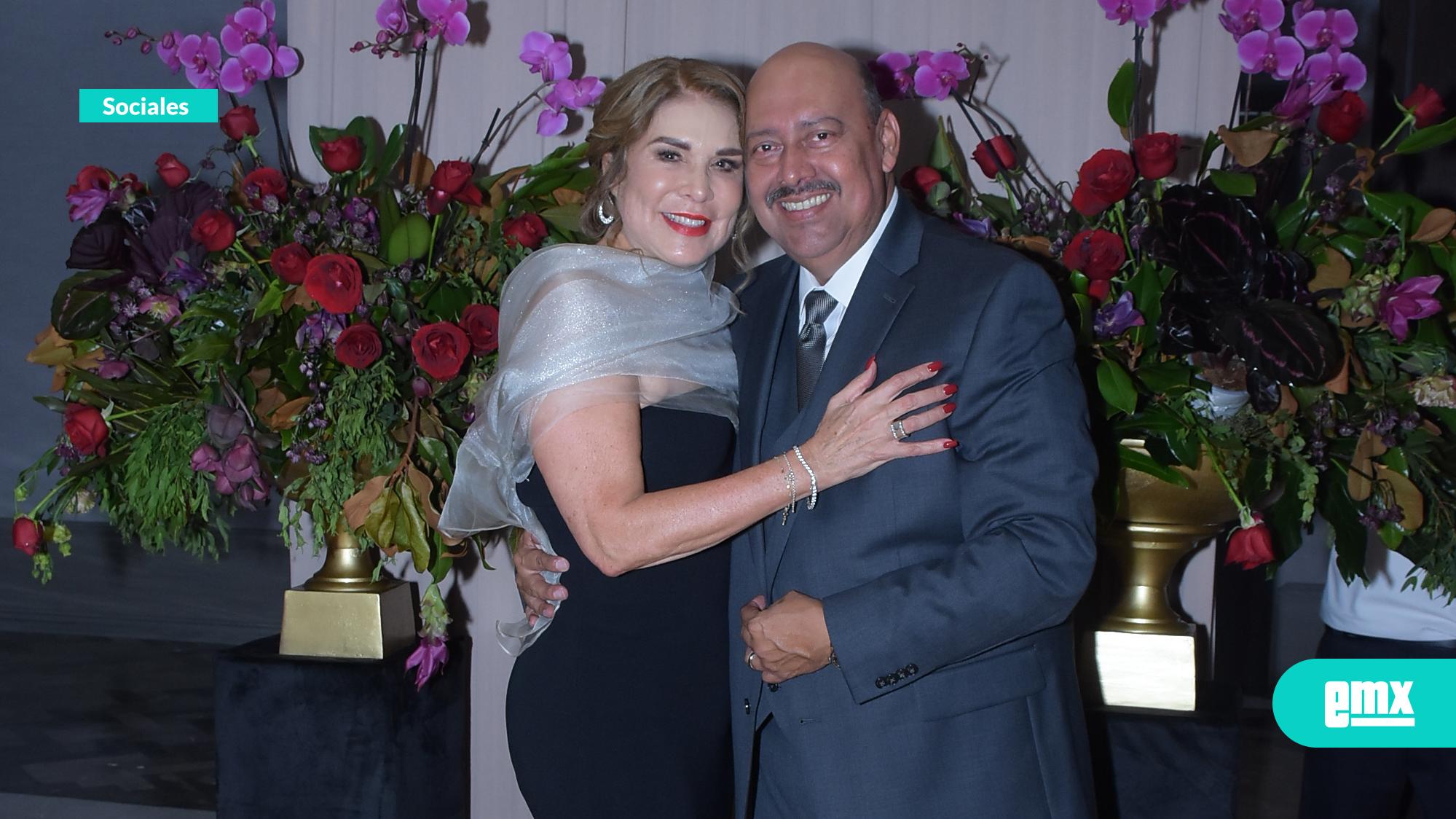 EMX-Celebran-30-años-de-matrimonio-Ana-Alicia-Meneses-y-Jorge-Alejandro-Pérez