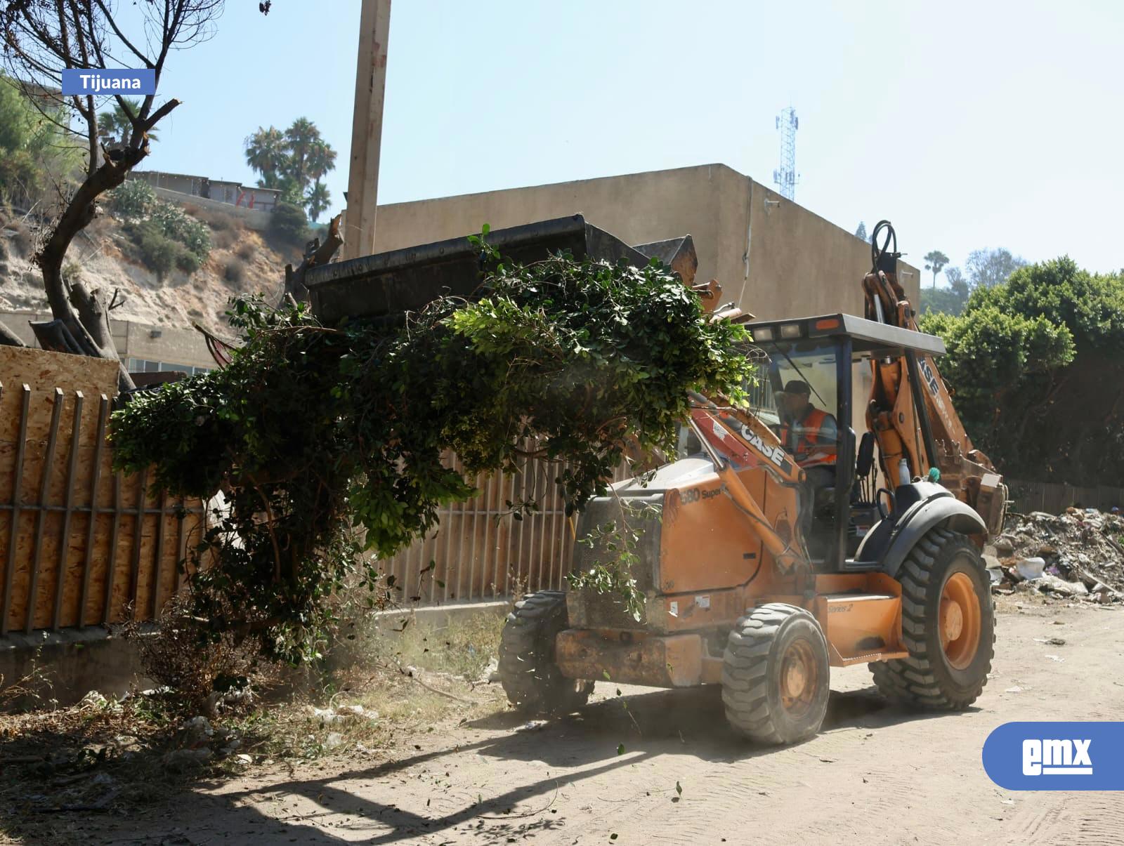 EMX-Mejora-XXV-Ayuntamiento-de-Tijuana-imagen-urbana-en-varias-colonias-de-la-ciudad