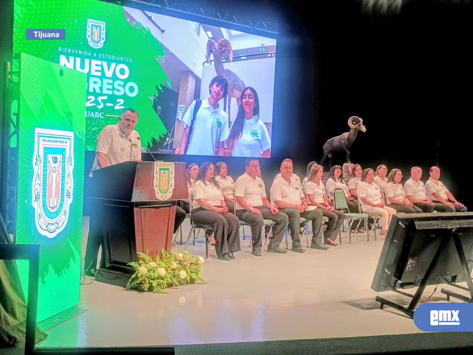 EMX-Dan la bienvenida a más de 4 mil nuevos estudiantes de la UABC en Tijuana 