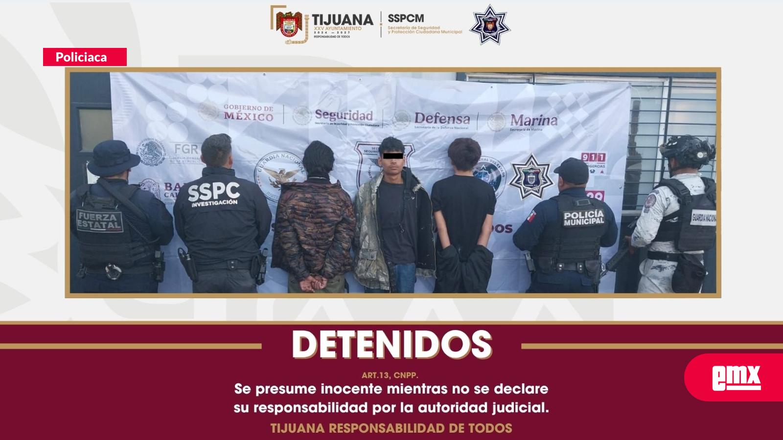EMX-Asegura-Policía-Municipal-de-Tijuana-a-tres-personas-con-arma-de-fuego-y-droga
